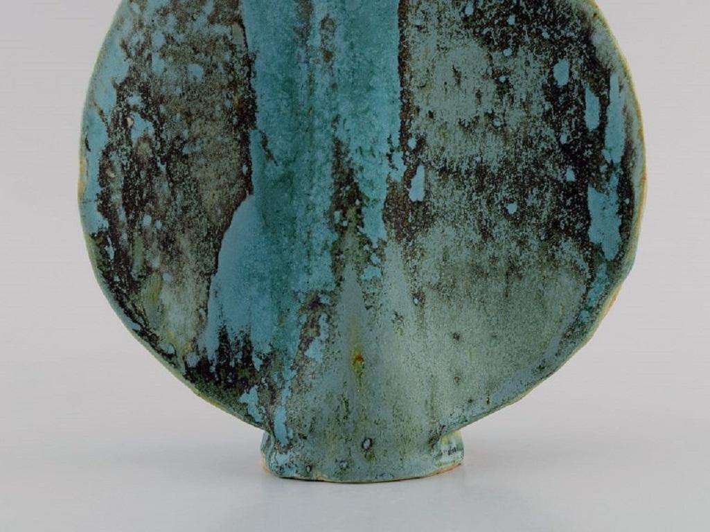 Europäischer Studio-Keramikkünstler, einzigartige Vase aus glasiertem Steingut, 1970er Jahre (Unbekannt)