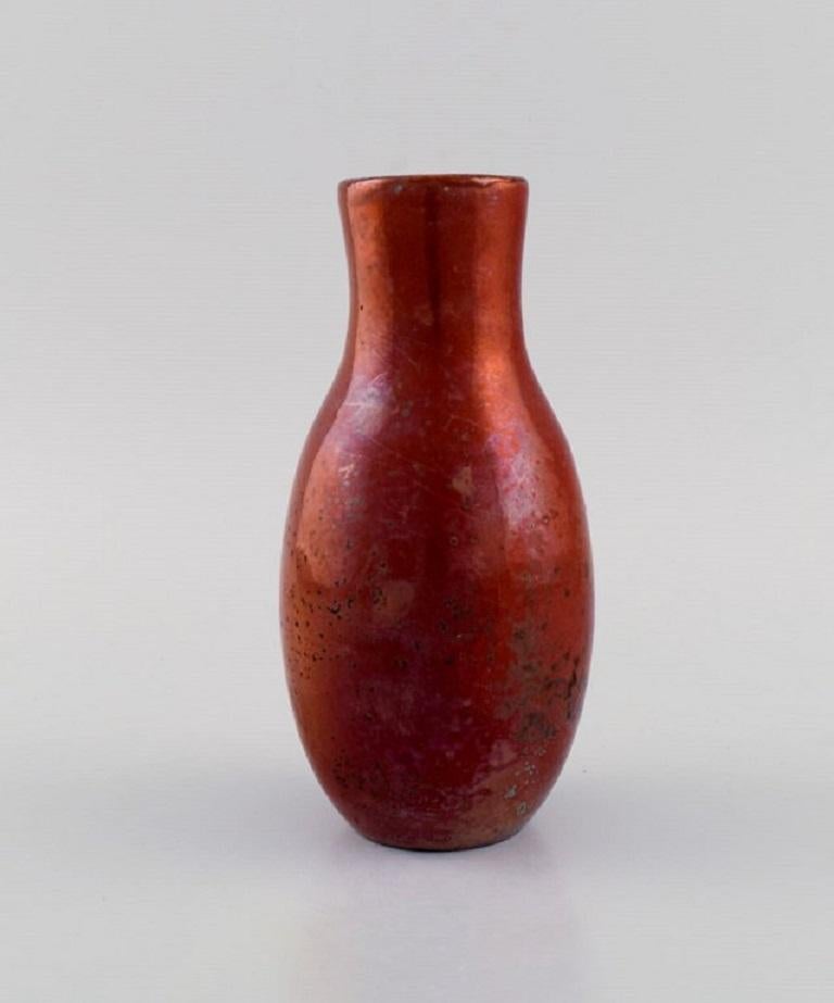 Europäische Studio-Keramikerin, einzigartige Vase aus glasiertem Steingut, Mitte des 20. Jahrhunderts. (Moderne der Mitte des Jahrhunderts) im Angebot