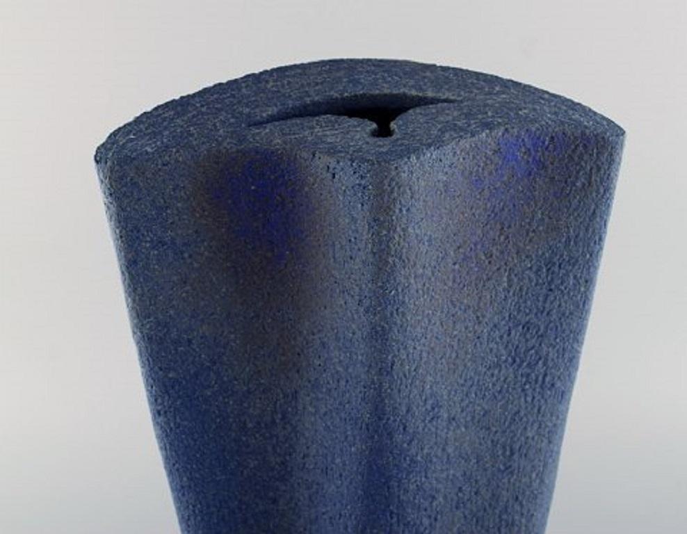 European studio ceramist. Large floor vase in glazed stoneware. Beautiful glaze in shades of blue. 
Late 20th century.
Measures: 41 x 30 cm.
In excellent condition.
Signed.