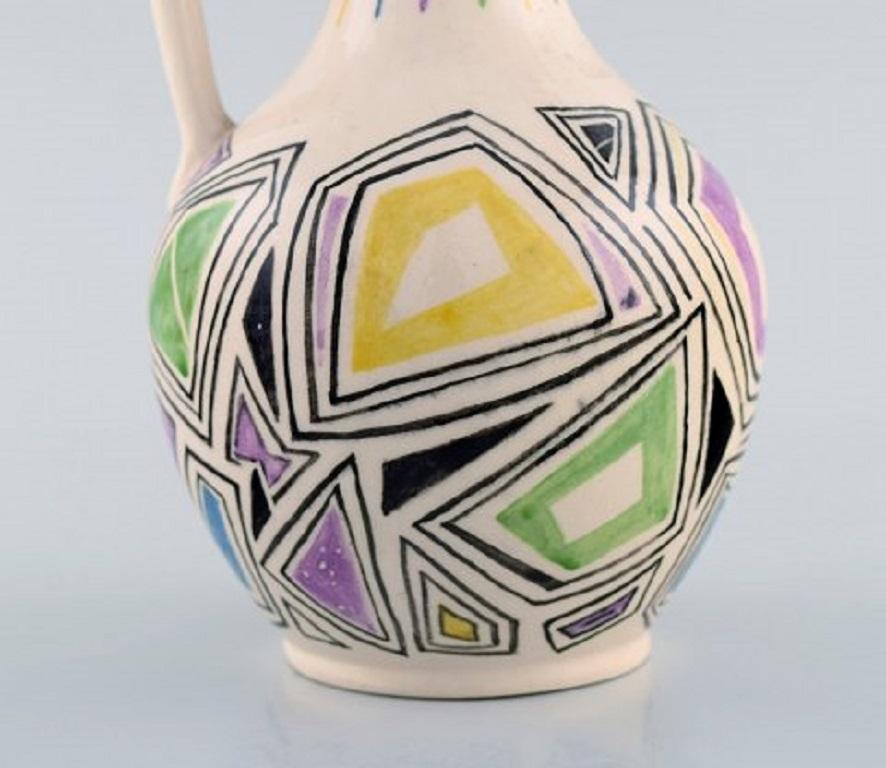 Europäischer Studio-Keramikkünstler, einzigartiger Krug mit Griff aus glasierter Keramik, datiert 1957 (Unbekannt) im Angebot