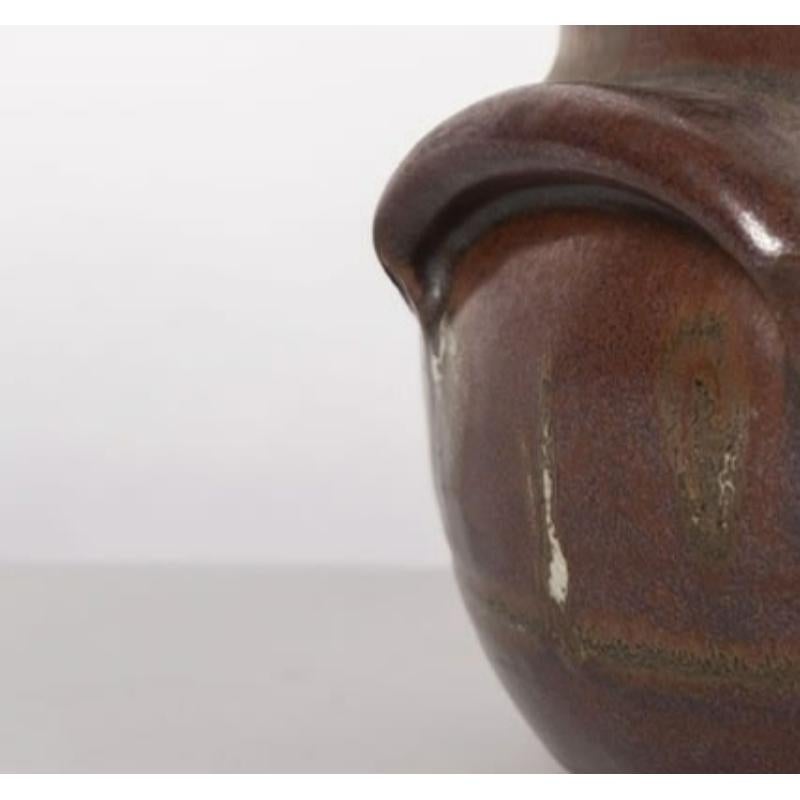European Studio Pottery, Olla con tapa de esmalte rojo en Excelente estado para la venta en London, GB