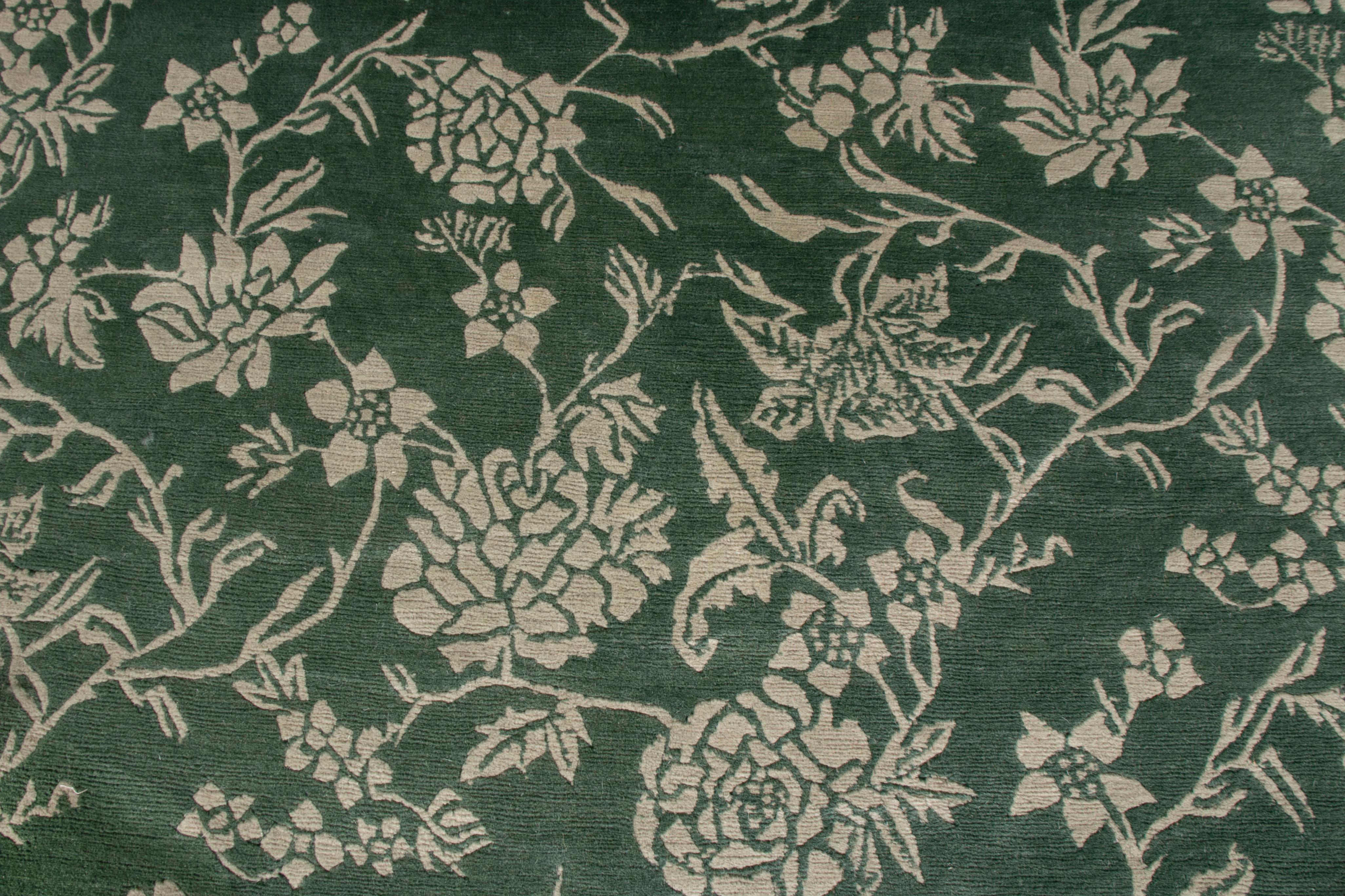 Nepalese Rug & Kilim's European Style Rug Green Beige Floral Pattern