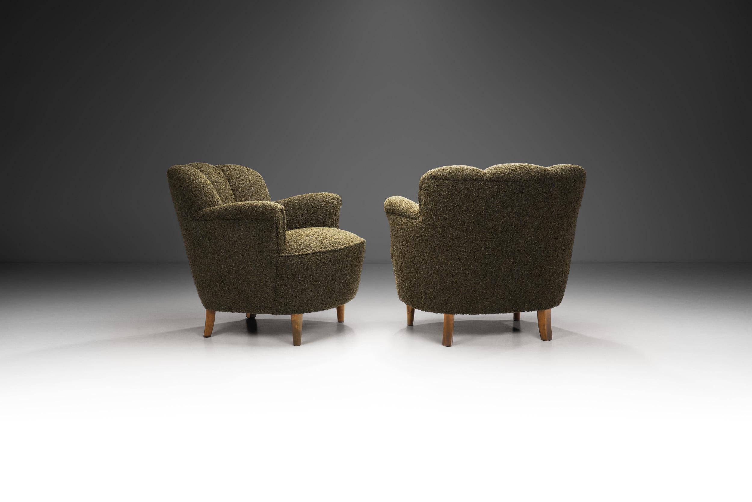 1930s and 1940s furniture