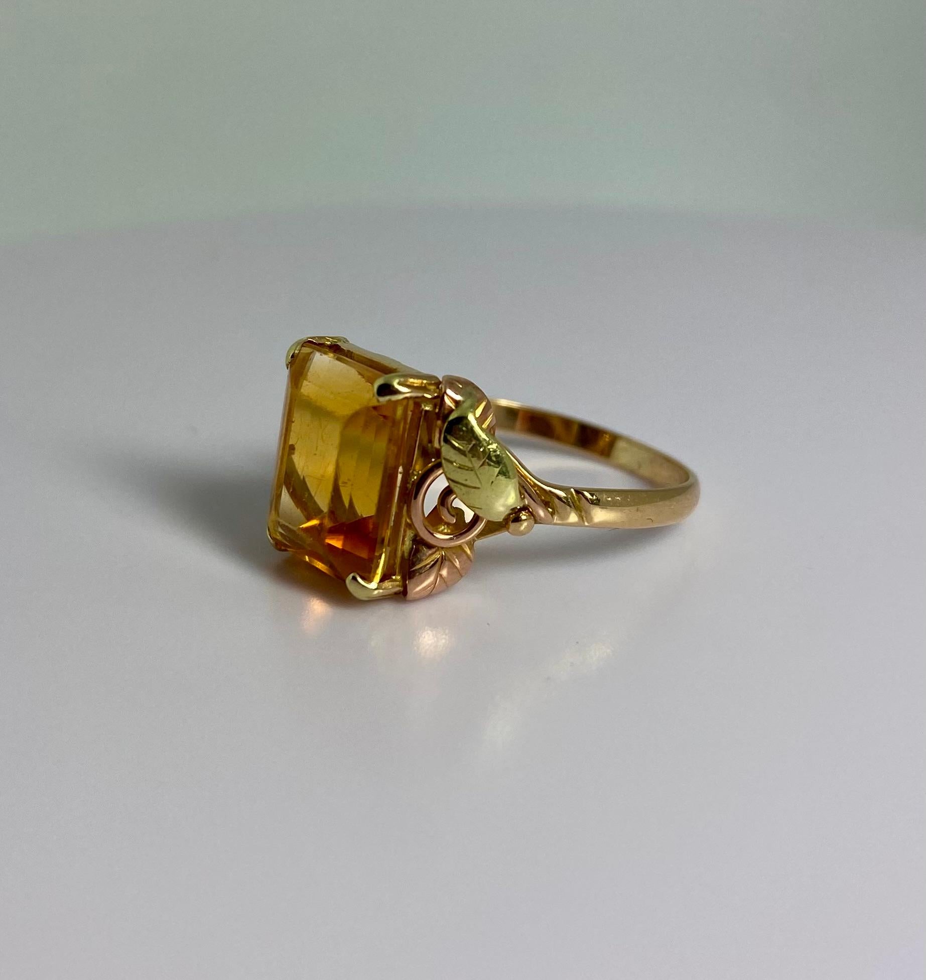 Bague solitaire européenne vintage en or jaune 14 carats avec citrine ocre facettée Bon état à Heemstede, NL