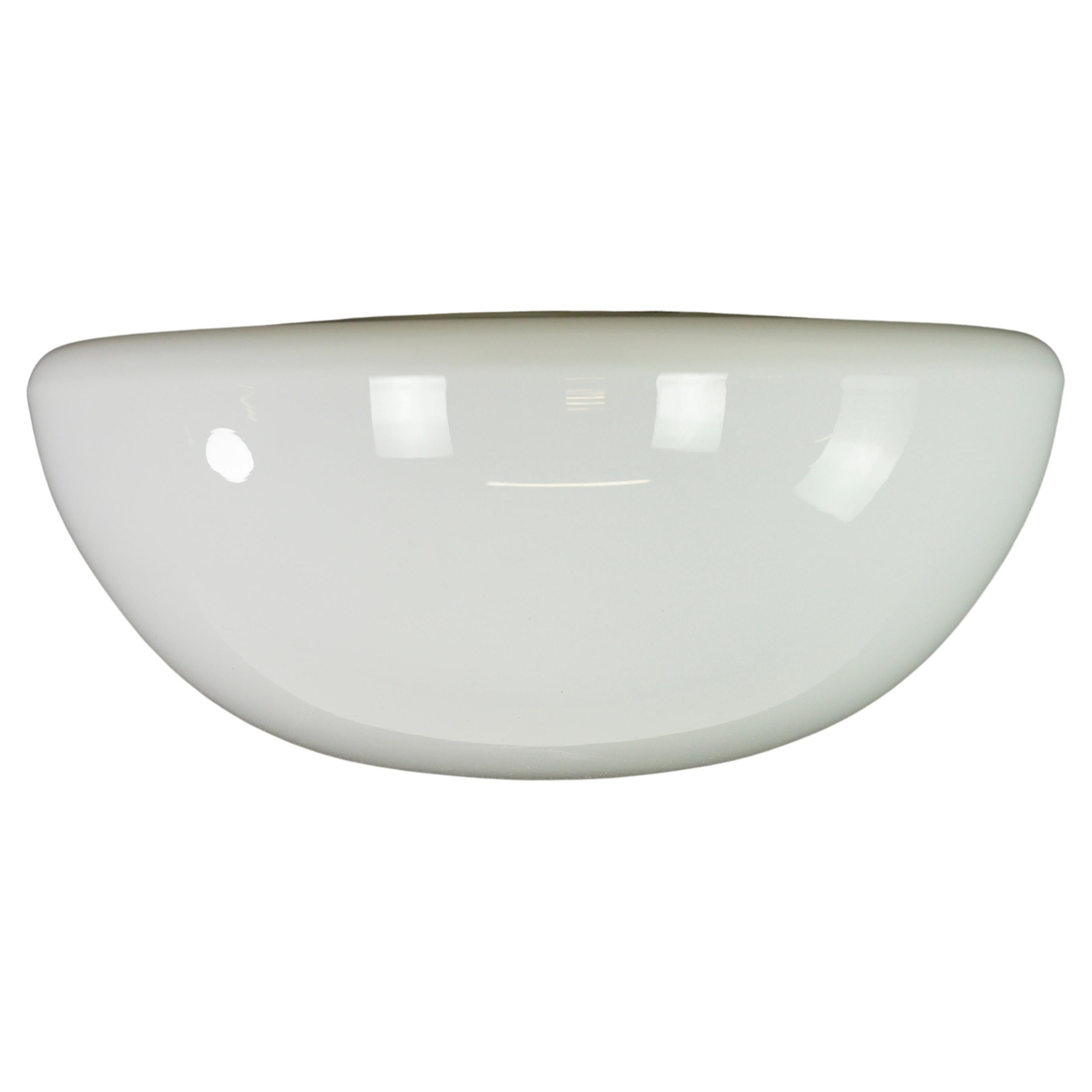 European White Round 10 in. Verre Flush Mount Light en vente
