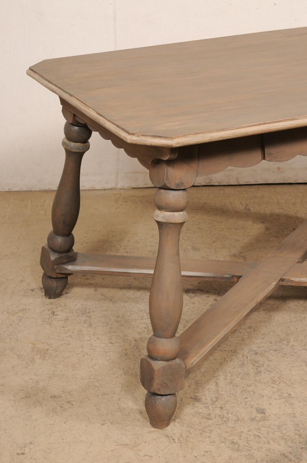 European Wooden Table w/Scalloped Apron, Nicely Turned Legs & X-Stretcher For Sale 2