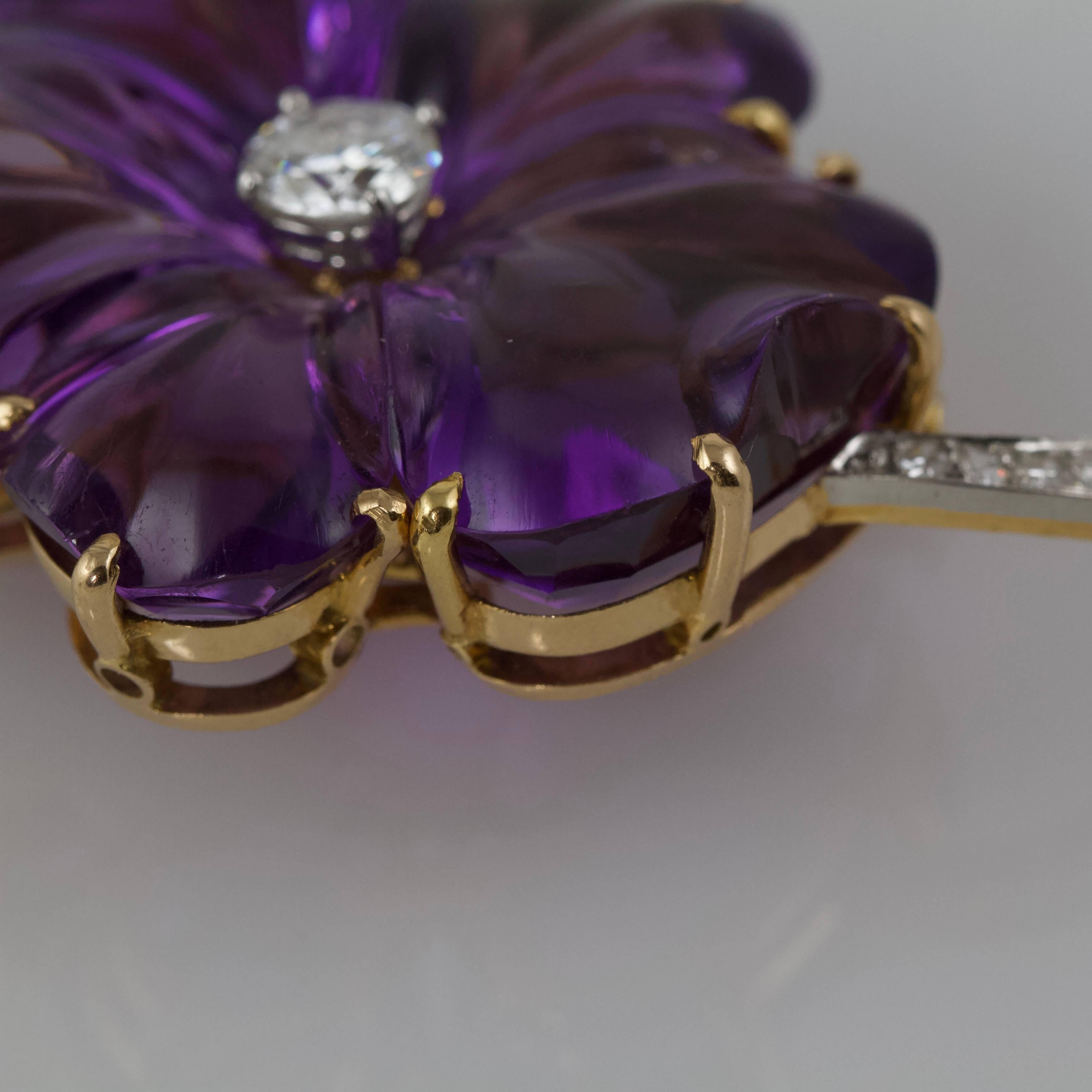 Women's or Men's European Yellow Gold Amethyst and Diamond Pansy Brooch For Sale