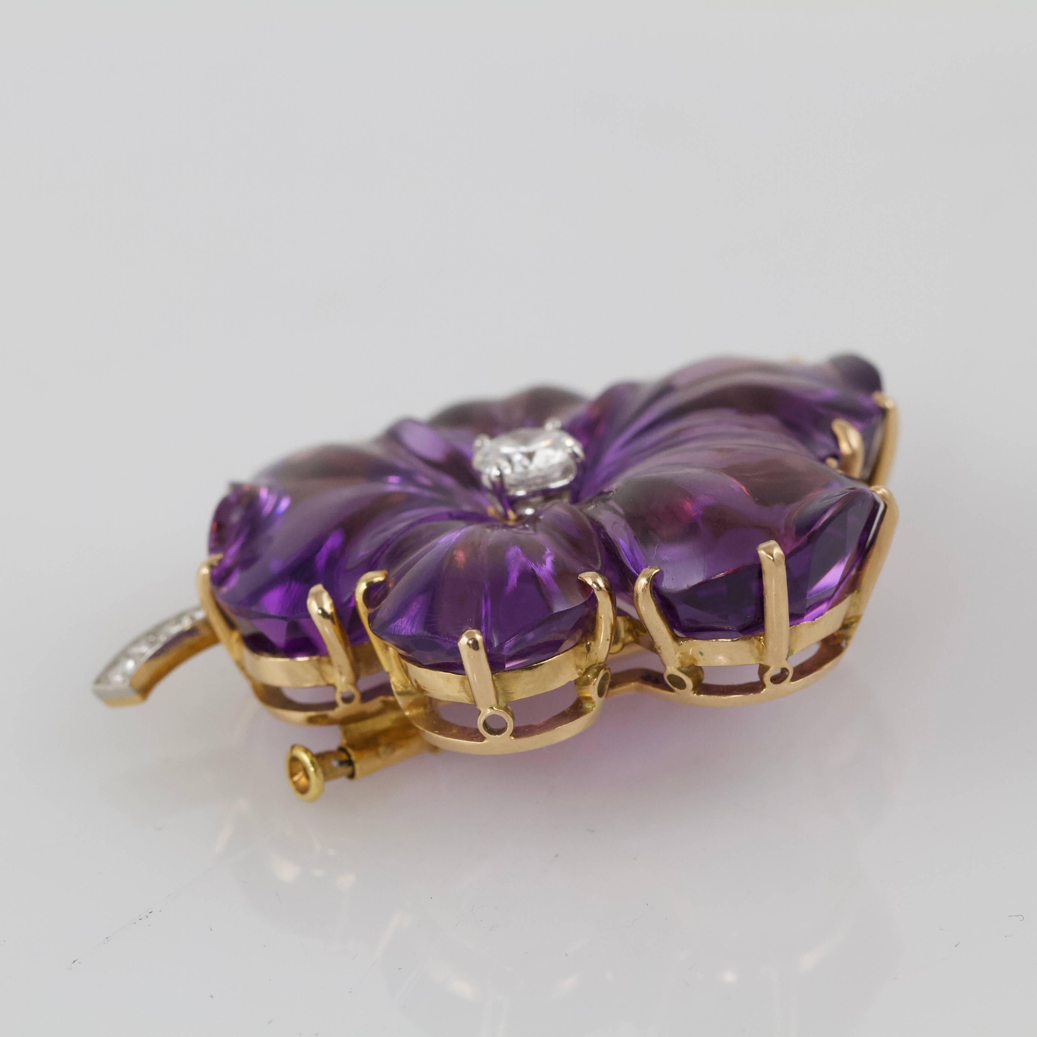 European Yellow Gold Amethyst and Diamond Pansy Brooch For Sale 3