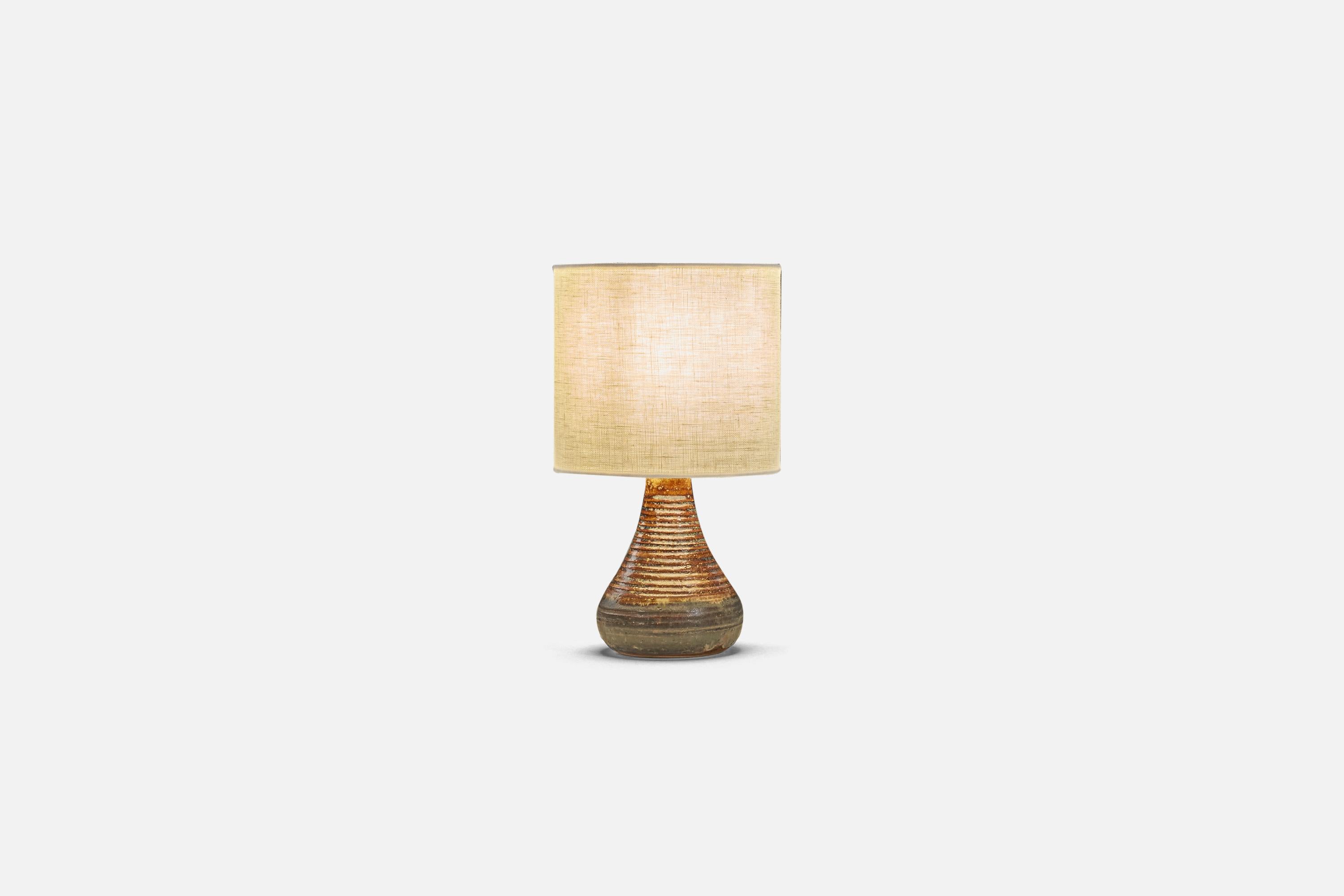 Mid-Century Modern Eva Bengtsson, Table Lamp, Glazed Stoneware, Sweden, C. 1970s For Sale