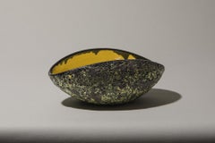 Éva Bod Ceramic Shell Bowl, Black and Yellow Textured Glaze, 1970s