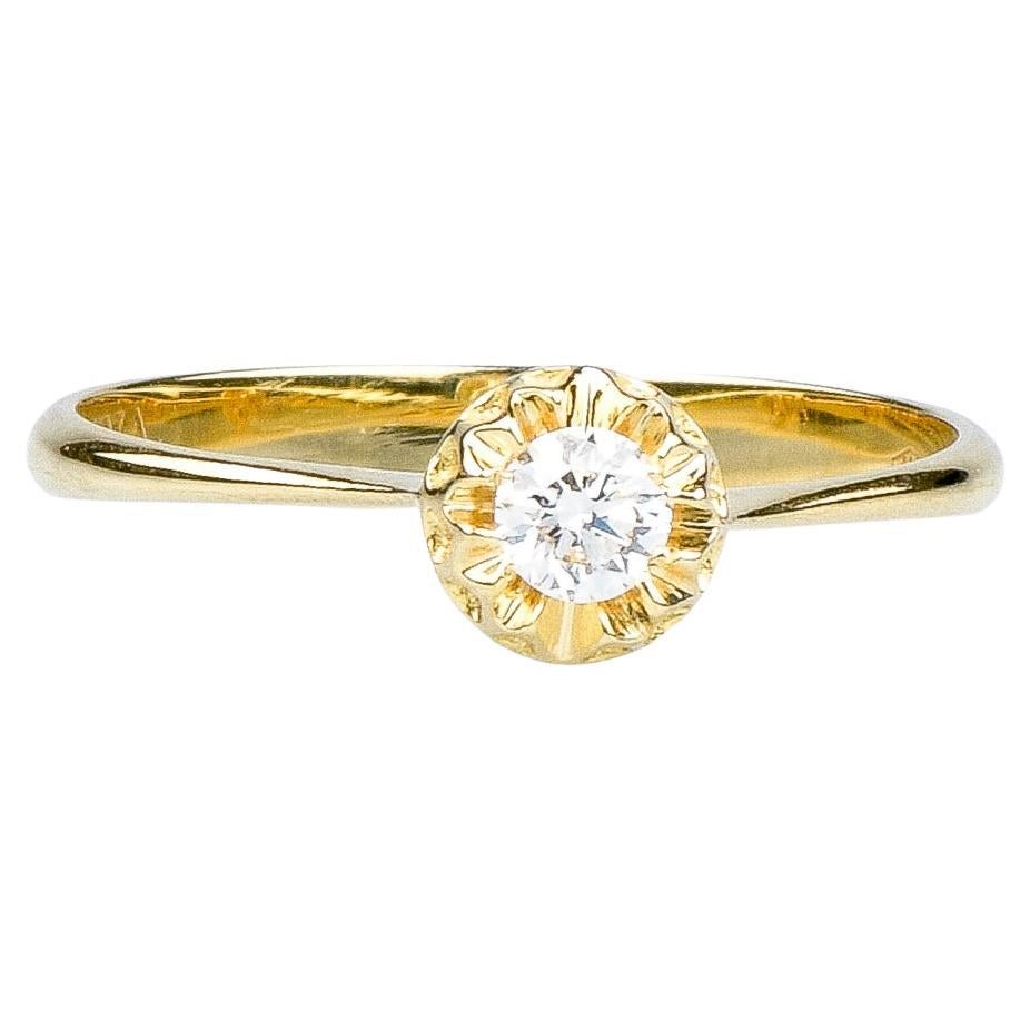EVA certified Alessia 0.1 carat round brillant synthetic diamond gold ring For Sale