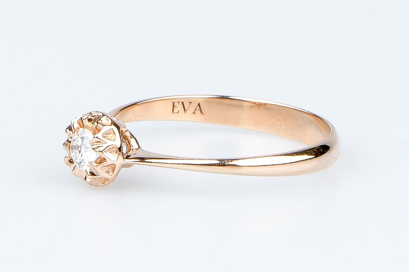 EVA-zertifizierter Ring Alessia 0,10 Karat runder brillanter synthetischer Diamant aus Rotgold im Angebot 1