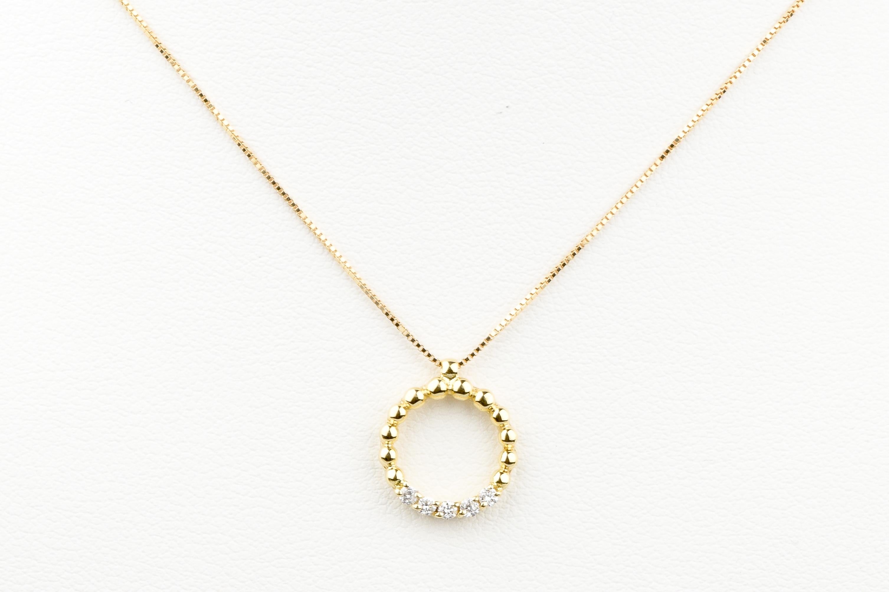 Women's EVA certified Florine 0.10 carat round brillant synthetic diamond gold necklace For Sale