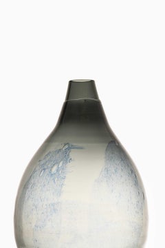 Eva Englund “Eldlek” Vase in Glass by Pukebergs Glasbruk, 1960s