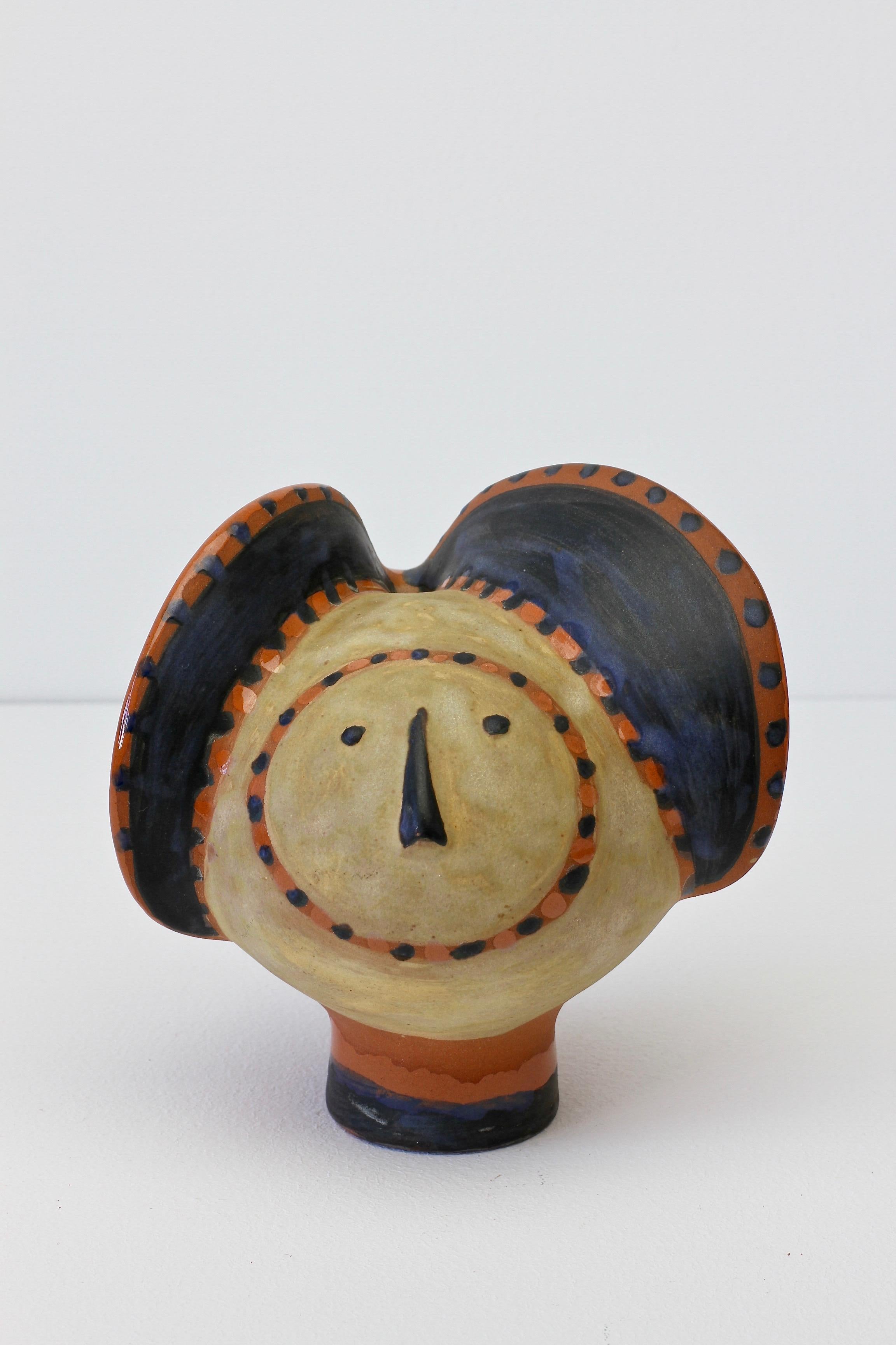 Eva Fritz-Lindner (1933-2017) handmade and hand-painted whimsical 'Elephant'/'Face' sculpture. Date of exact manufacture is currently unknown but we estimate to be circa 1970s. 

Signed/Marked :- i 3 L1311.