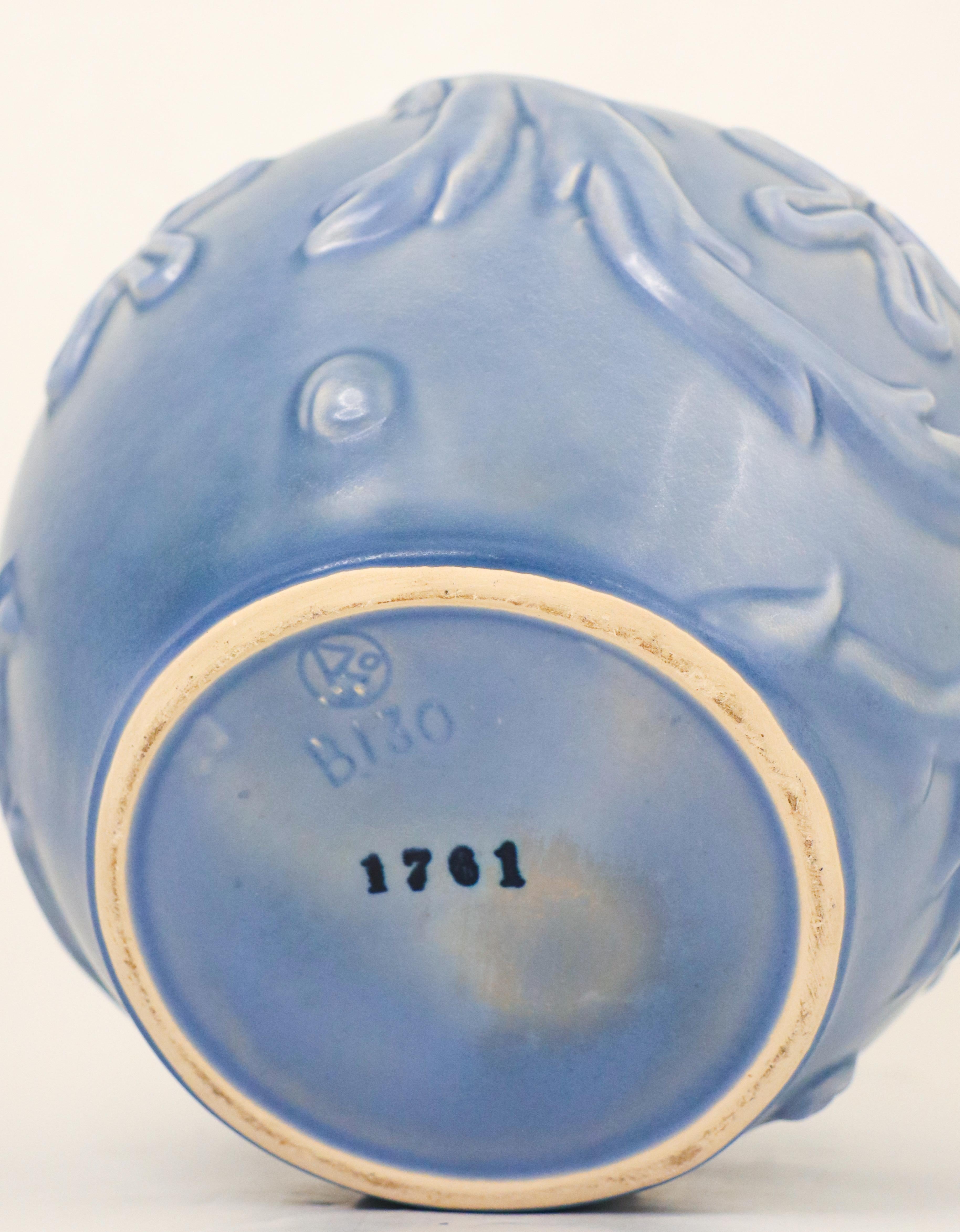Eva Jancke-Björk - Light Blue Vase - Bo Fajans 1940s In Excellent Condition For Sale In Stockholm, SE