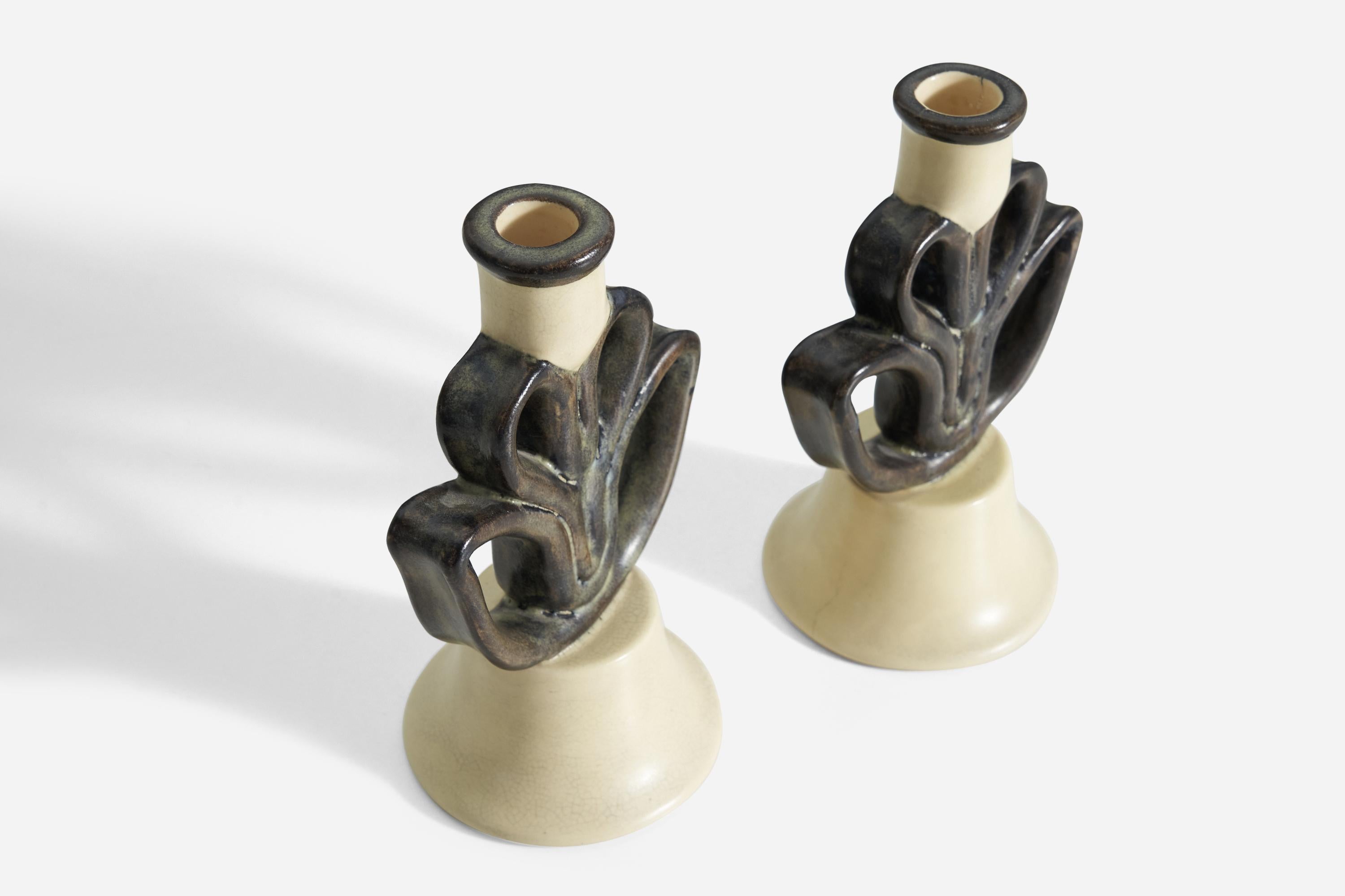 Eva Jancke Björk, Pair of Candle Holders, for Bo Fajans, Sweden, 1940s In Good Condition In High Point, NC