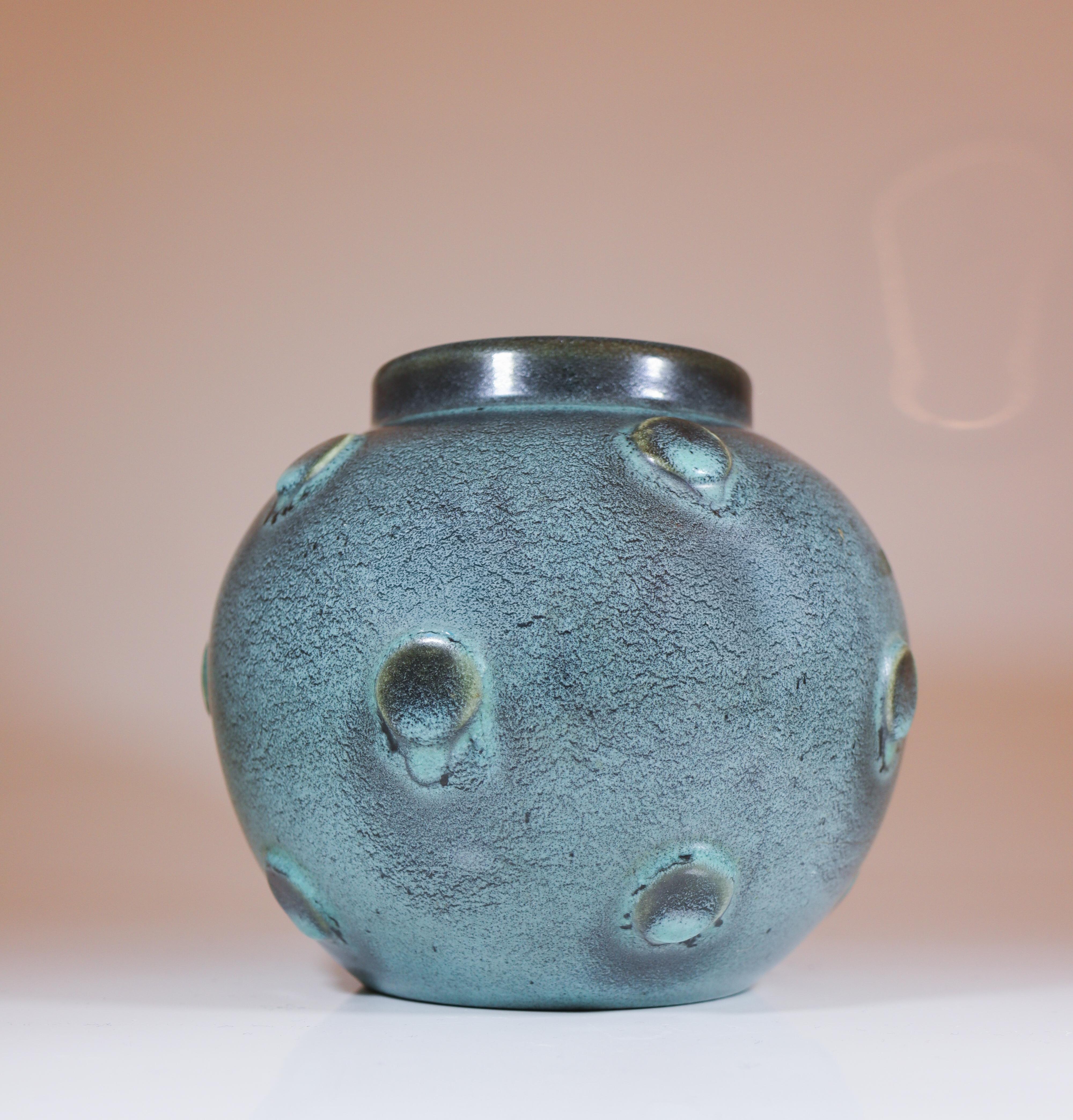 Eva Jancke-Björk - Vaso rotondo verde con rilievi - Bo Fajans 1940 in vendita 1