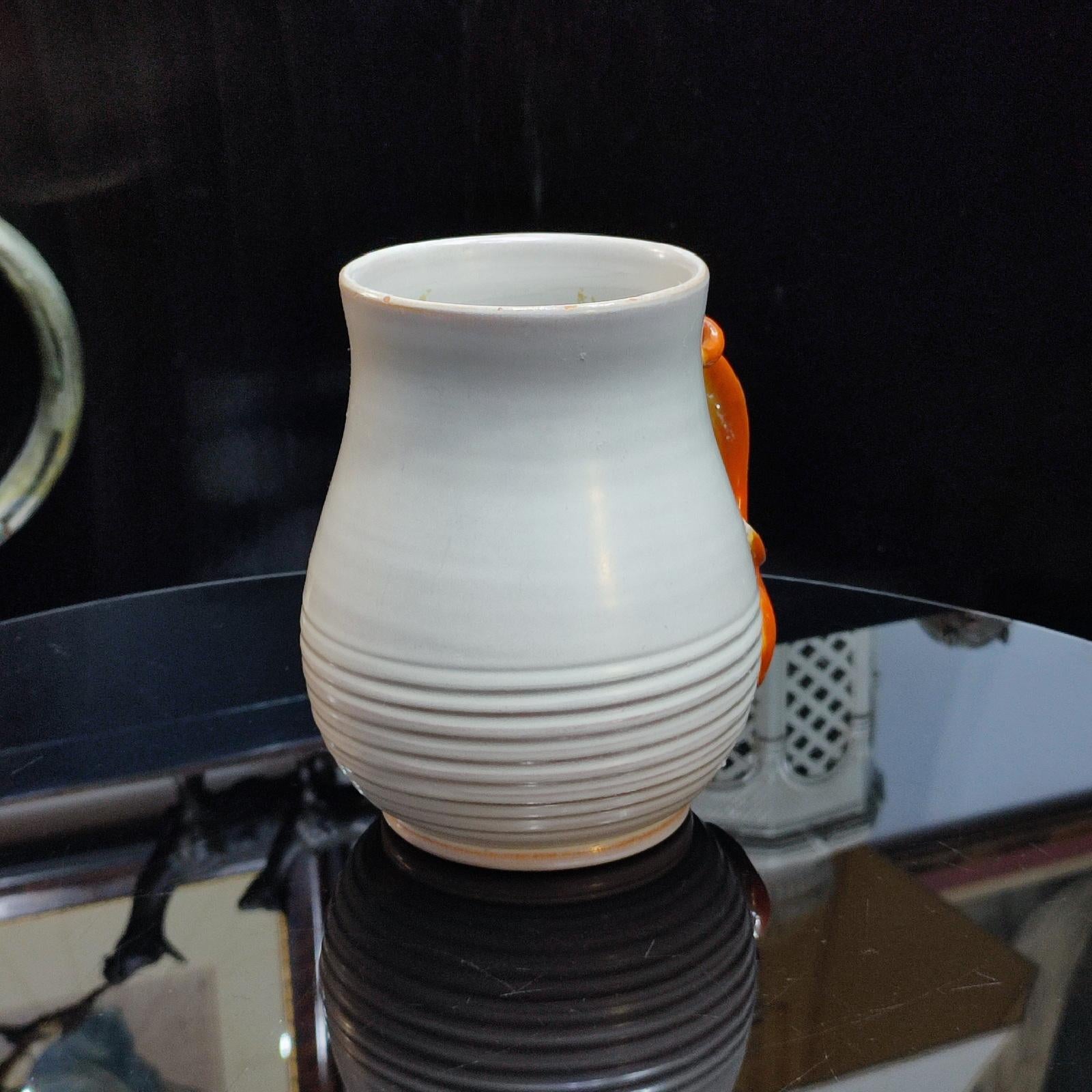 Eva Jancke Björk, Unique Faience Vase with Salamander, Bo Fajans, Sweden 1920 In Good Condition For Sale In Bochum, NRW