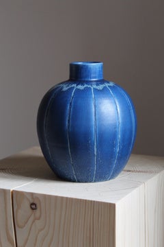 Eva Jancke Björk, Vase, Blue Glaze Stoneware, for Bo Fajans, Sweden, 1940s
