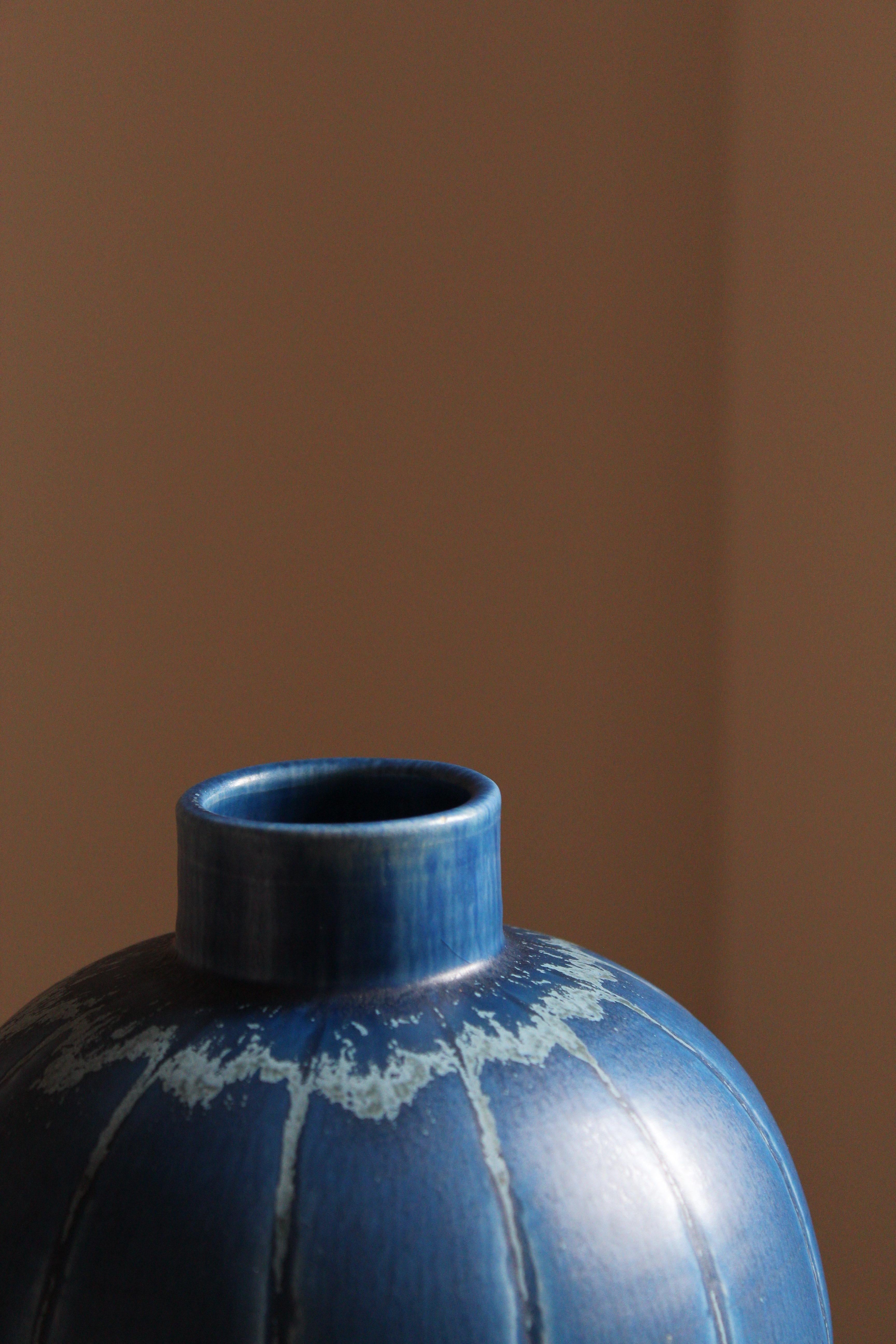 Mid-20th Century Eva Jancke Björk, Vase, Blue Glaze Stoneware, for Bo Fajans, Sweden, 1940s