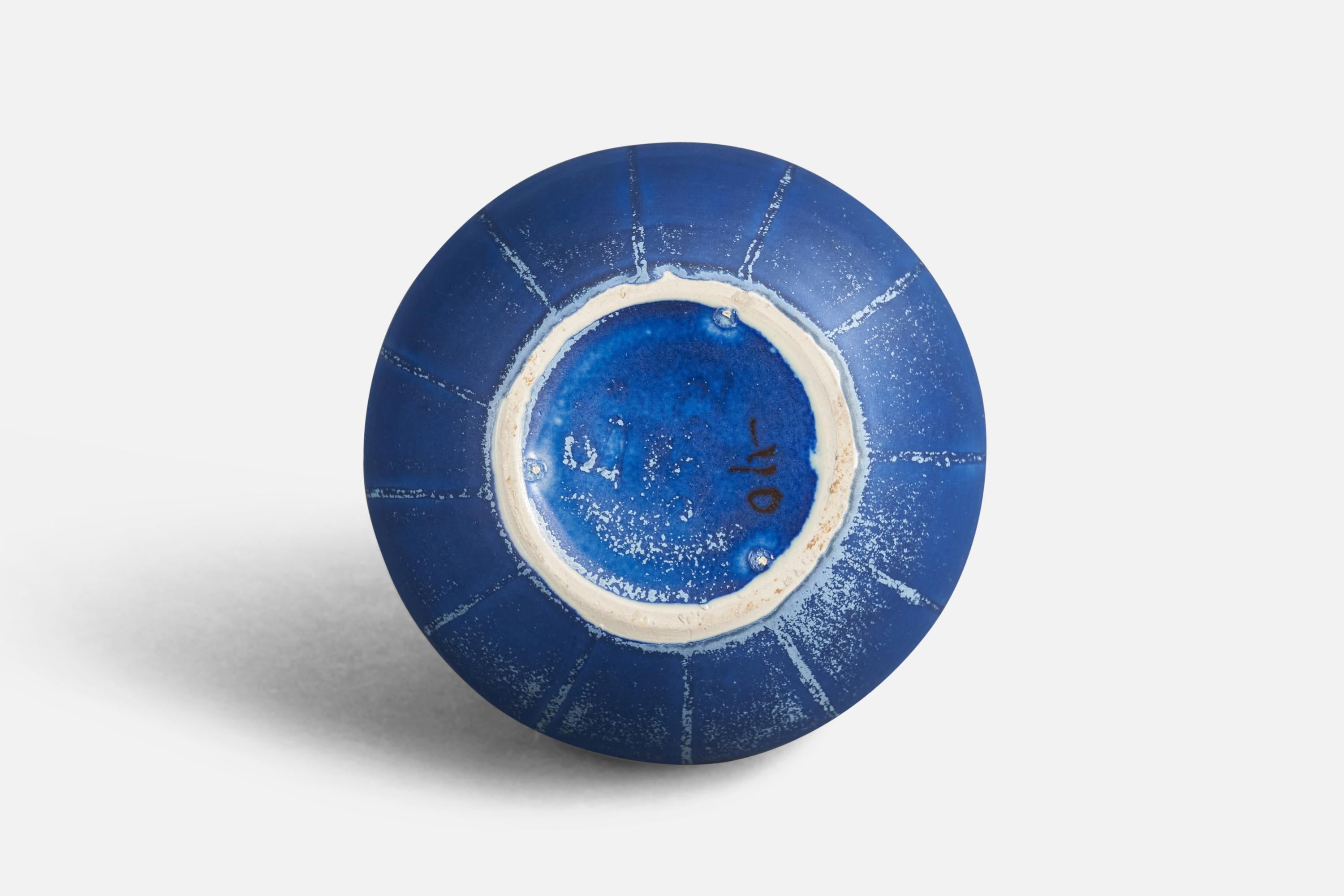 Mid-Century Modern Eva Jancke-Björk, Vase, Blue-Glazed Earthenware, Bo Fajans, Sweden, 1940s For Sale