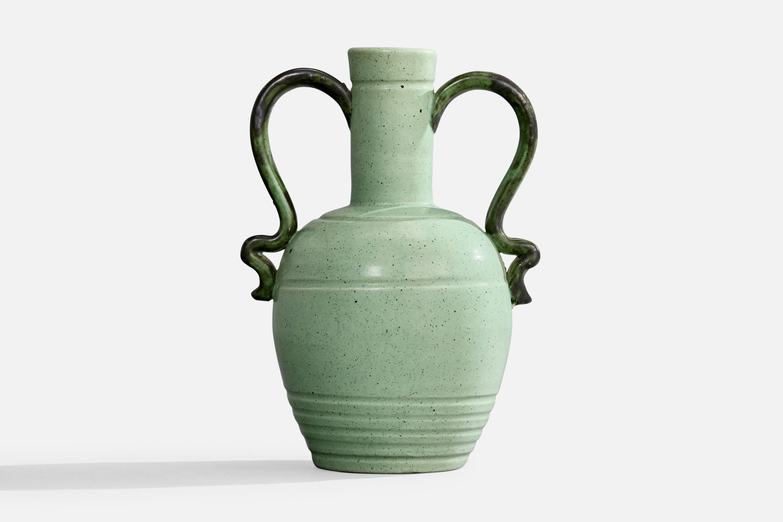 Scandinavo moderno Eva Jancke-Björk, Vaso, Ceramica, Svezia, anni '1930 in vendita