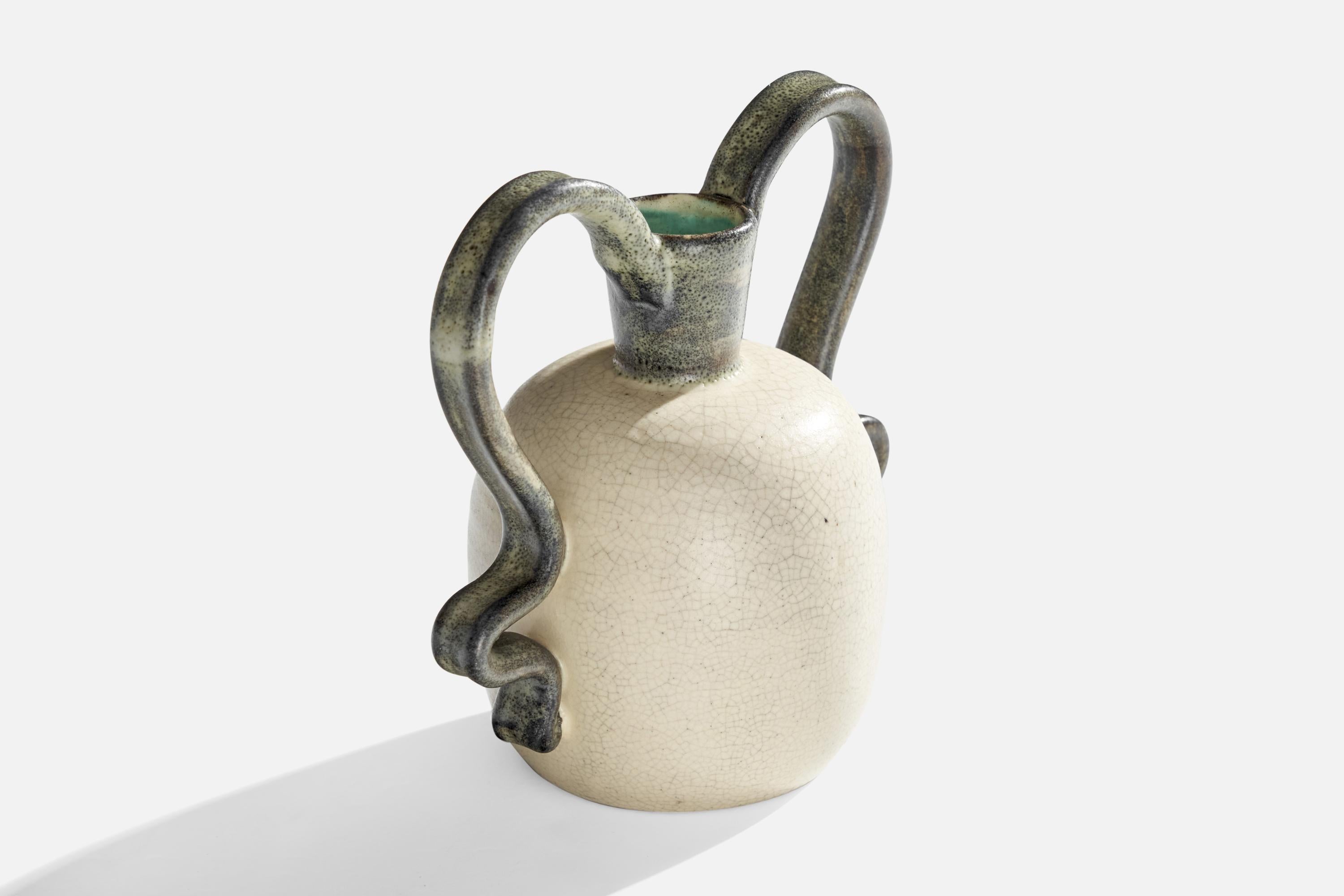 Scandinavian Modern Eva Jancke-Björk, Vase, Ceramic, Sweden, 1940s For Sale