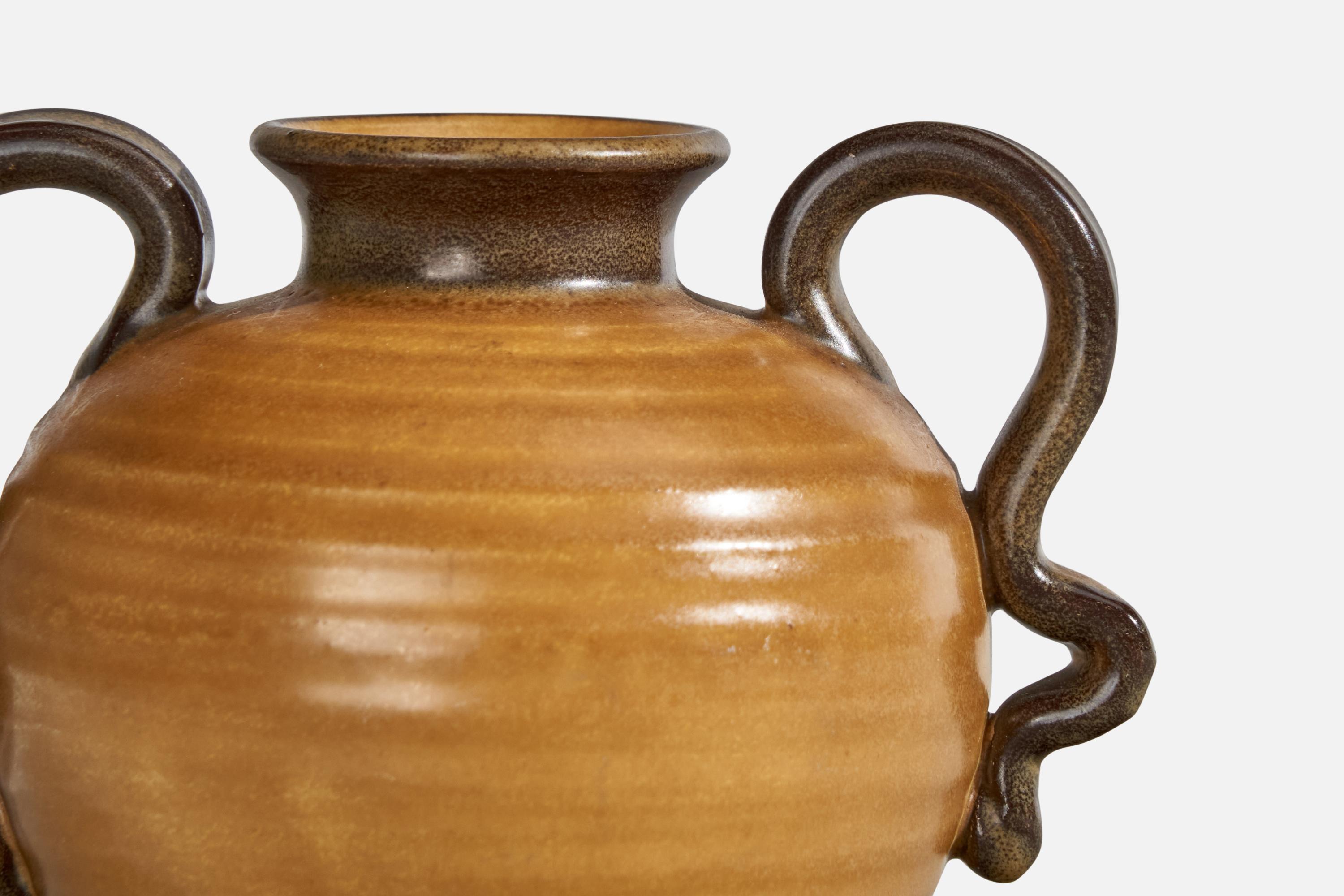 Milieu du XXe siècle Eva Jancke-Björk, vase, céramique, Suède, années 1940 en vente
