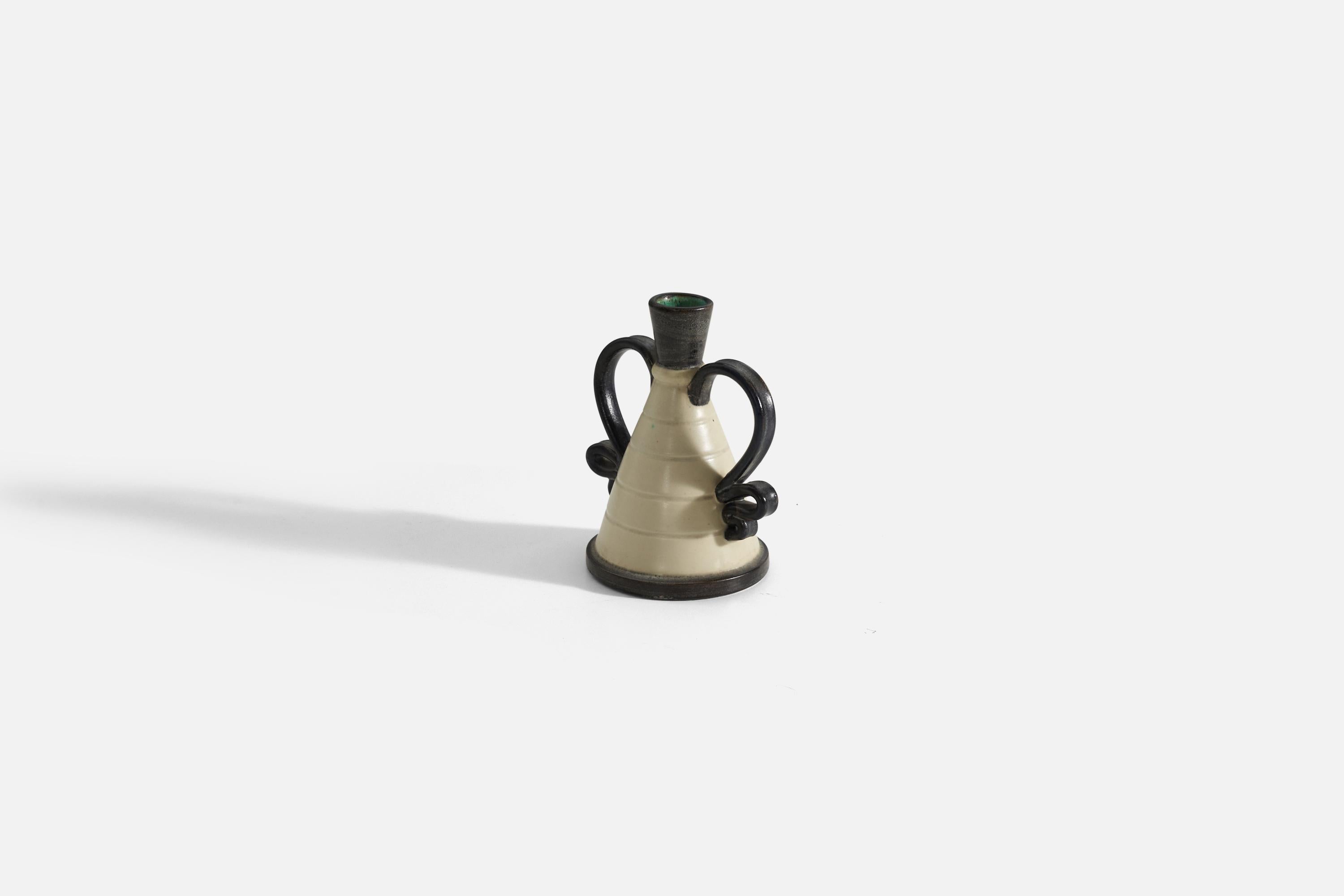 Eva Jancke Björk, Vase, Glaze Earthenware, for Bo Fajans, Sweden, 1940s In Good Condition In High Point, NC
