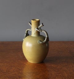 Eva Jancke Björk, Vase, Green Glaze Ceramic, for Bo Fajans, Sweden, 1940s
