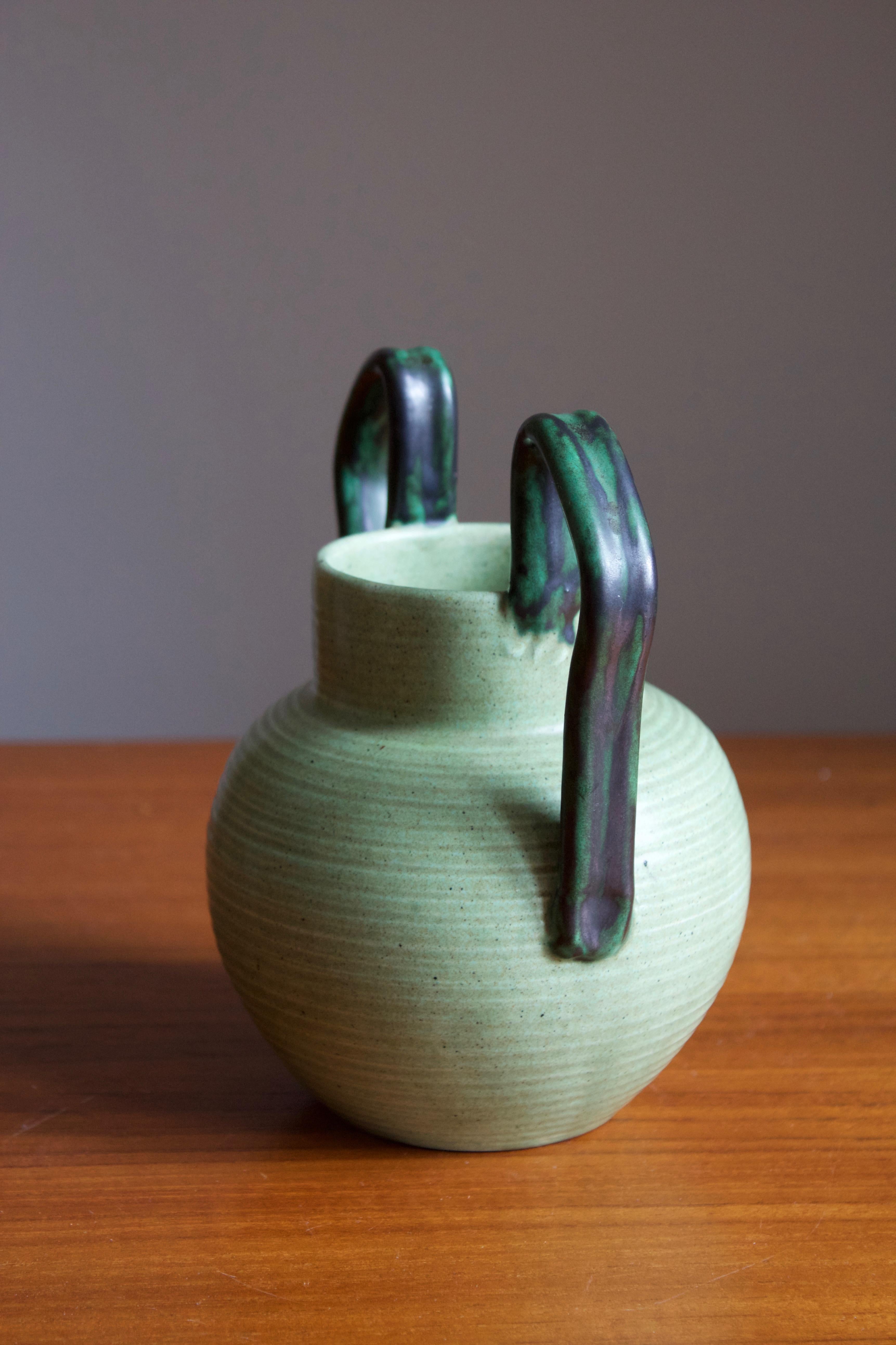 Swedish Eva Jancke Björk, Vase, Green Glaze Ceramic, for Bo Fajans, Sweden, 1948
