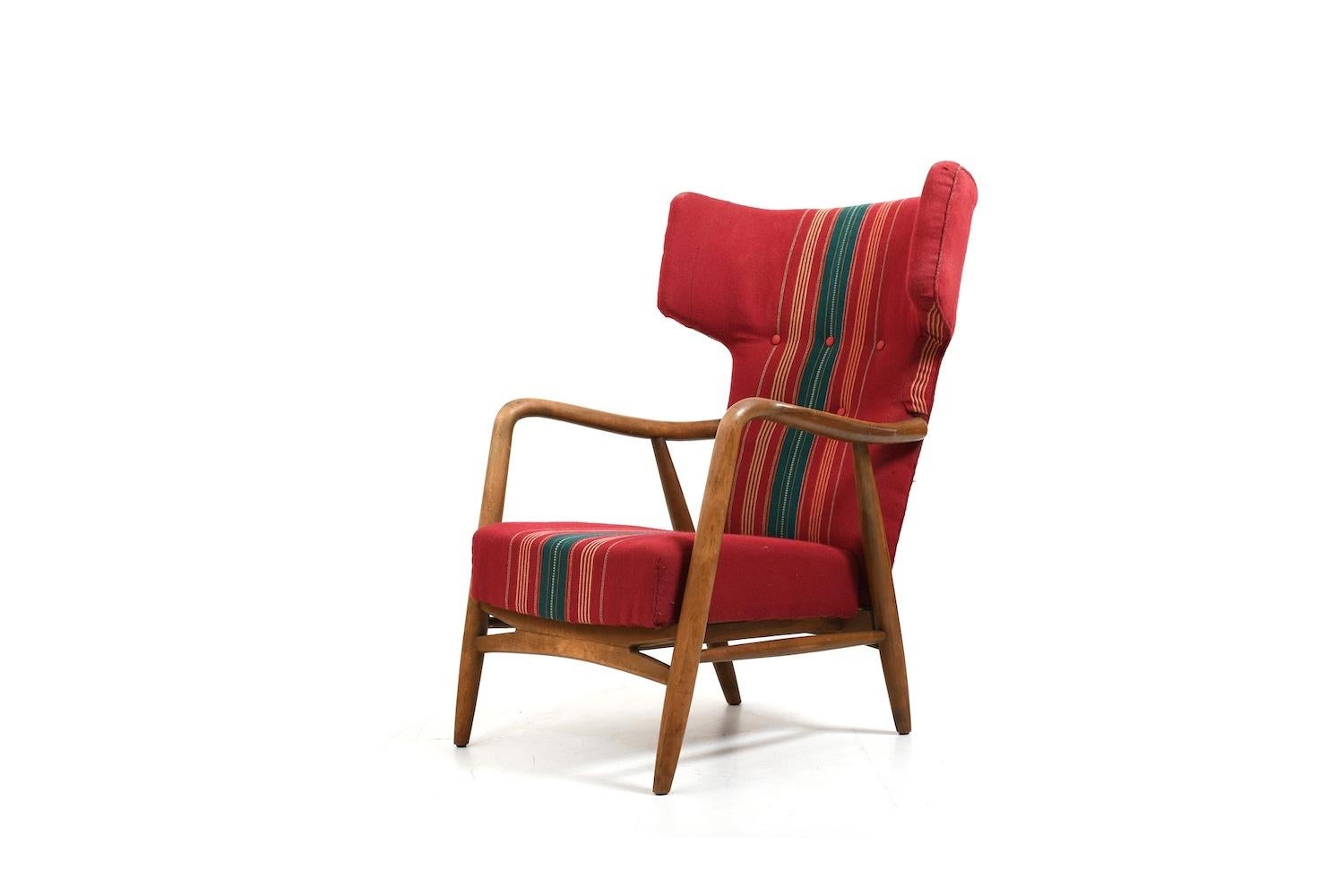 Chaise longue à dossier ailé Eva & Nils Koppel, conçue en 1947 pour Design/One Danemark. Prod. a. 1950. En état absolument original avec le premier tissu et la base en hêtre. Début de la production.