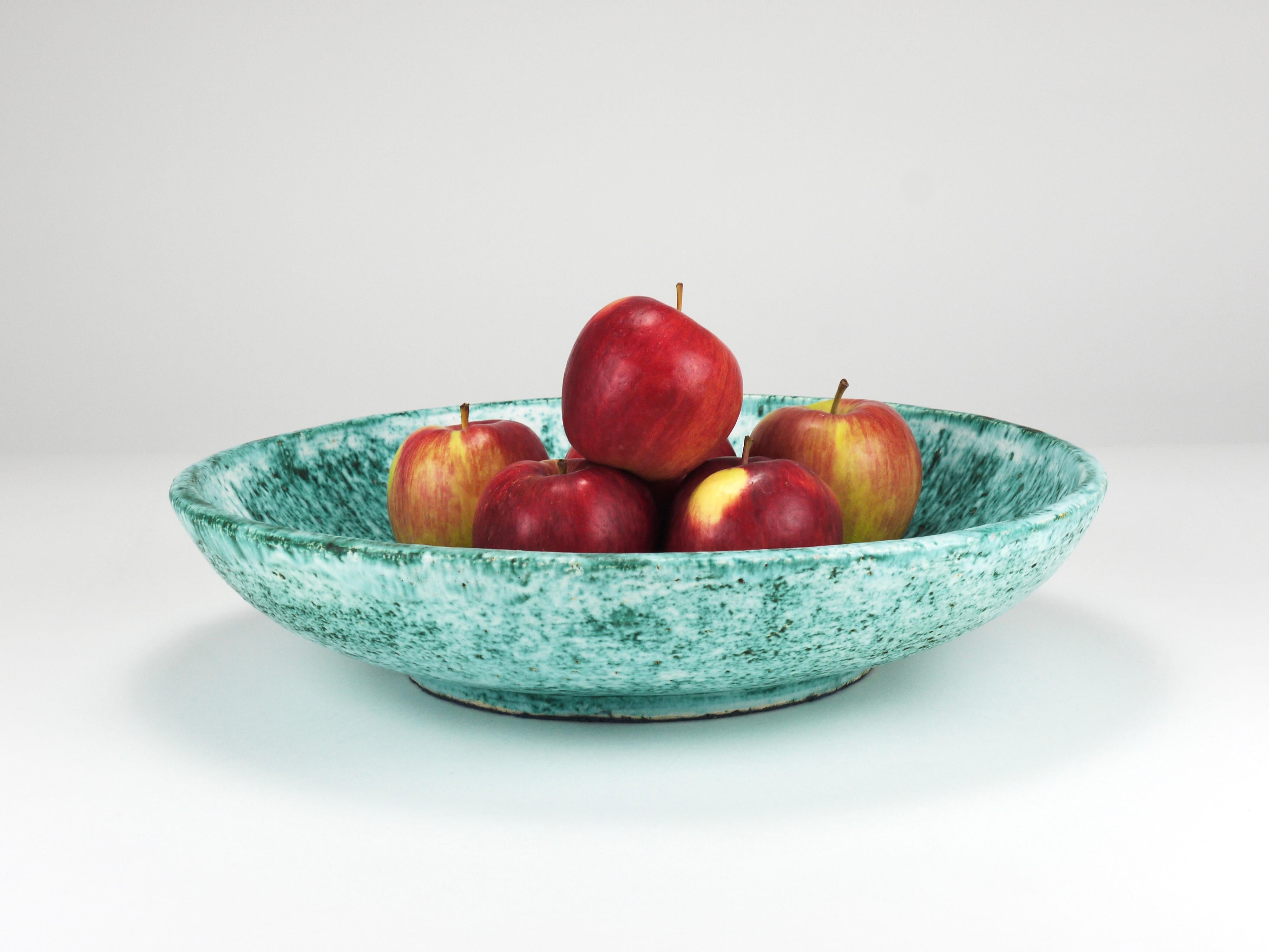 Eva Ruffoni Large Turquoise Ceramic Art Fruit Bowl, 15“ Diameter, Italy, 1980s For Sale 5