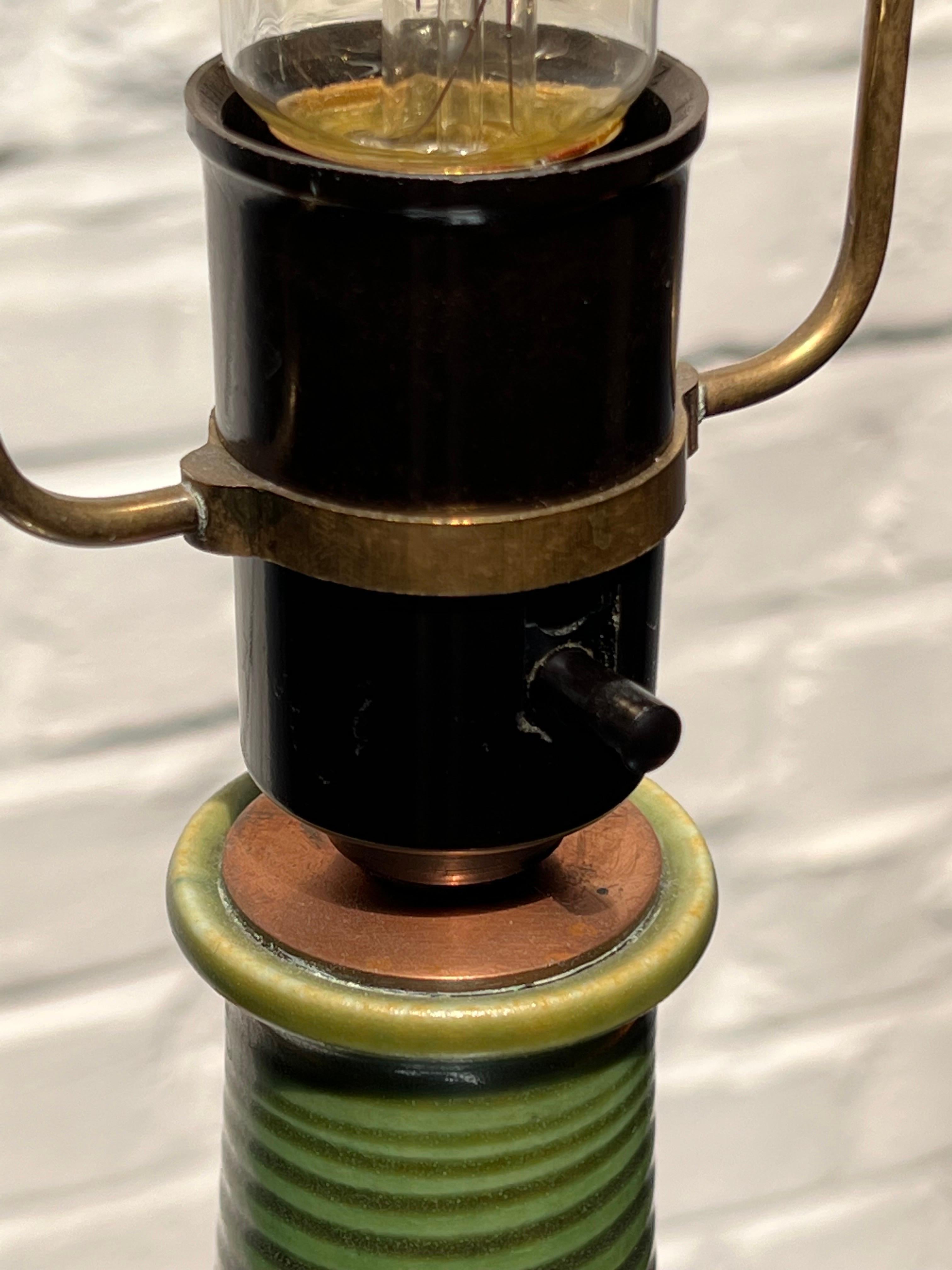 Eva Stæhr-Nielsen einzigartige große grüne Tischlampe, Saxbo Dänemark 1950er Jahre (20. Jahrhundert) im Angebot