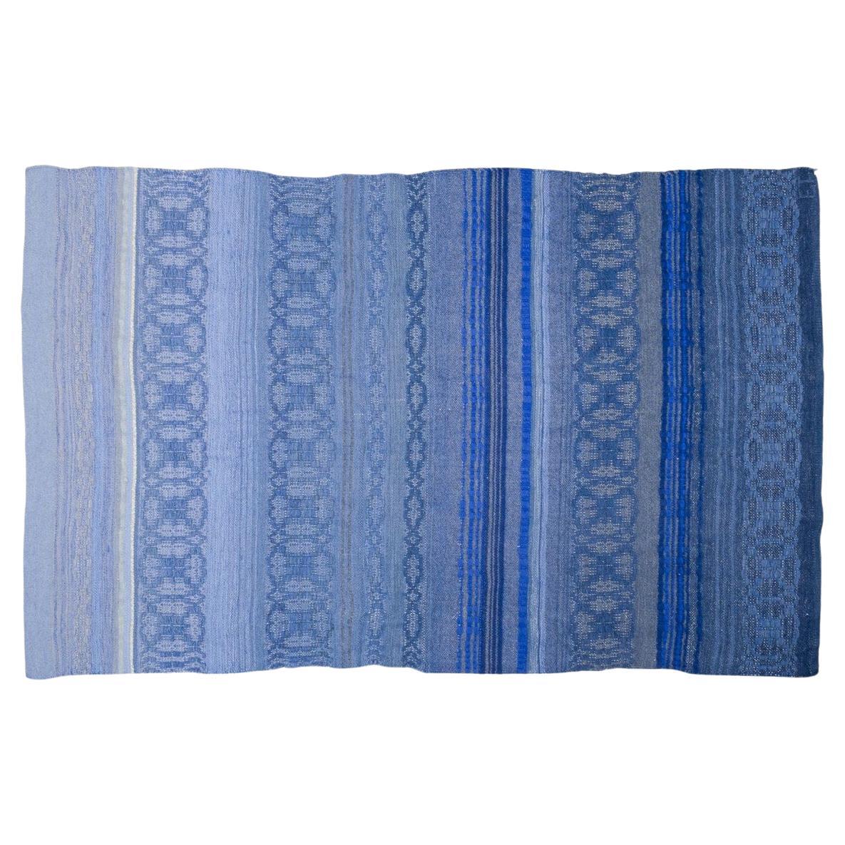 Eva Tunåker pour Kjoltygens Vävatelje, Solna, Suède. Grand tapis en laine tissé à la main en vente
