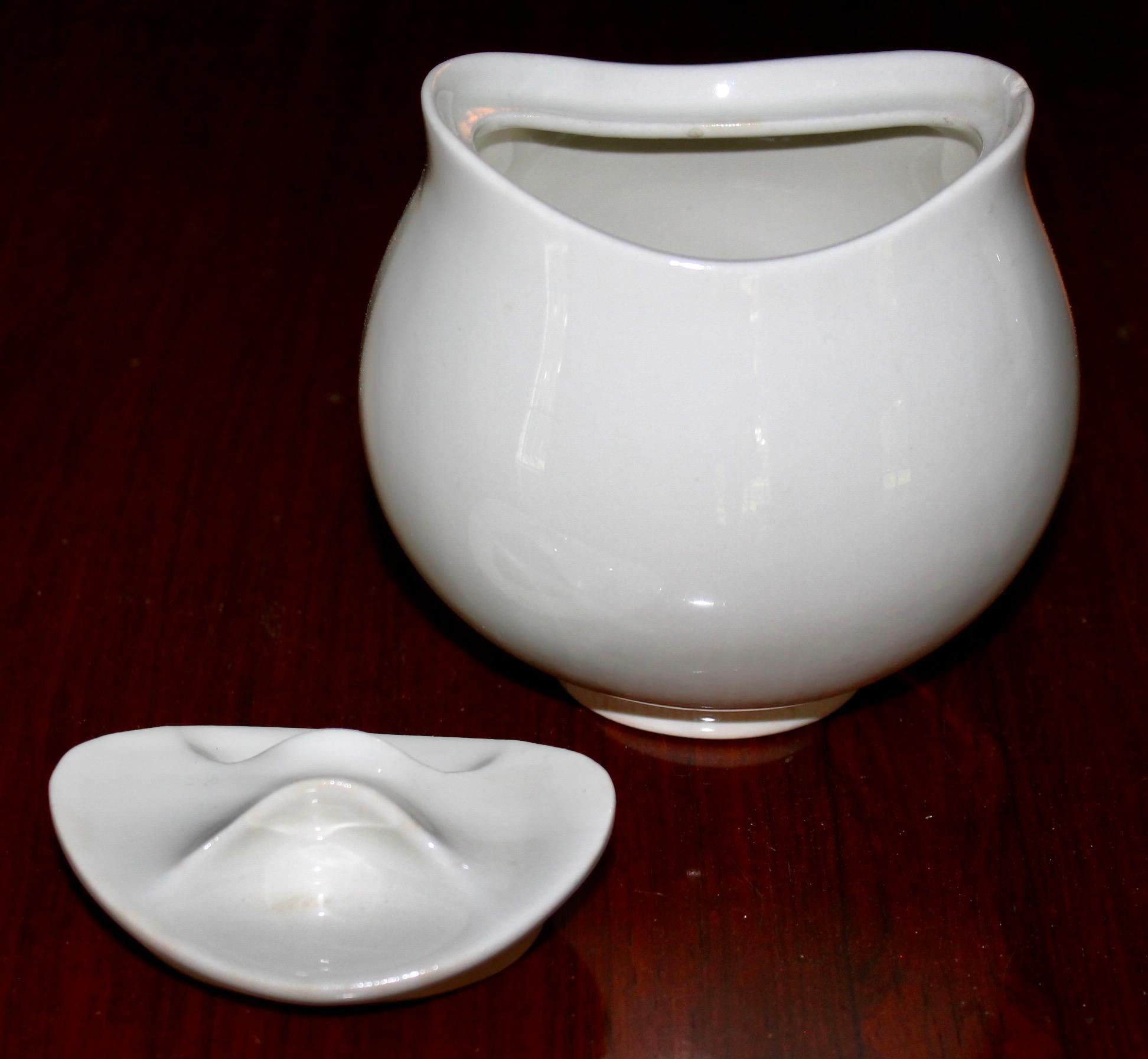 Stampato Eva Zeisel HallCraft Set da tè classico bianco in vendita