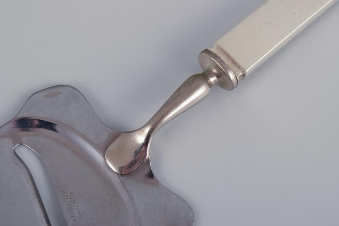 Evald Nielsen, Denmark, Art Deco Cheese Slicer in Silver and Stainless Steel For Sale 2