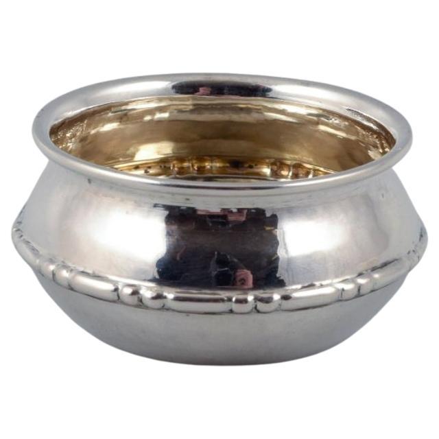 Evald Nielsen, salero martillado en plata danesa 830. 1923. en venta