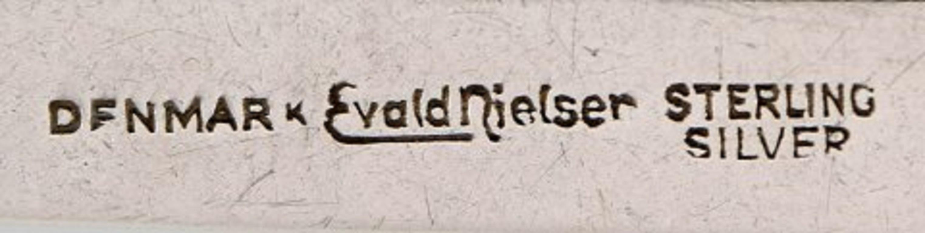 Evald Nielsen No. 30 'Leaf Pattern', Set at Six Tea Spoons in Sterling Silver In Good Condition In København, Copenhagen
