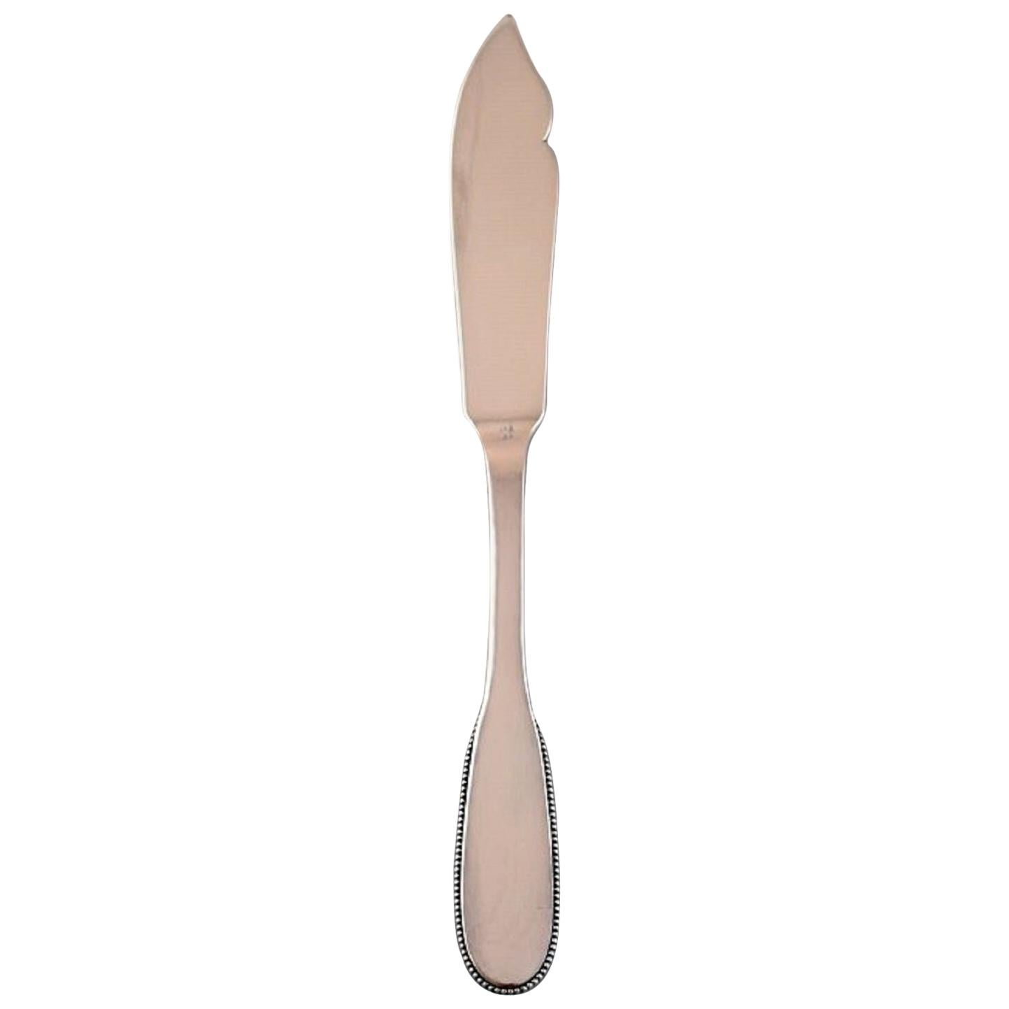 Cuchillo de pescado Evald Nielsen número 14 en plata martillada, años 20