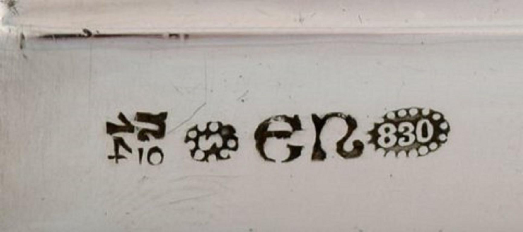Evald Nielsen Nummer 14 Nussknacker aus gehämmertem Silber und Edelstahl (Frühes 20. Jahrhundert) im Angebot