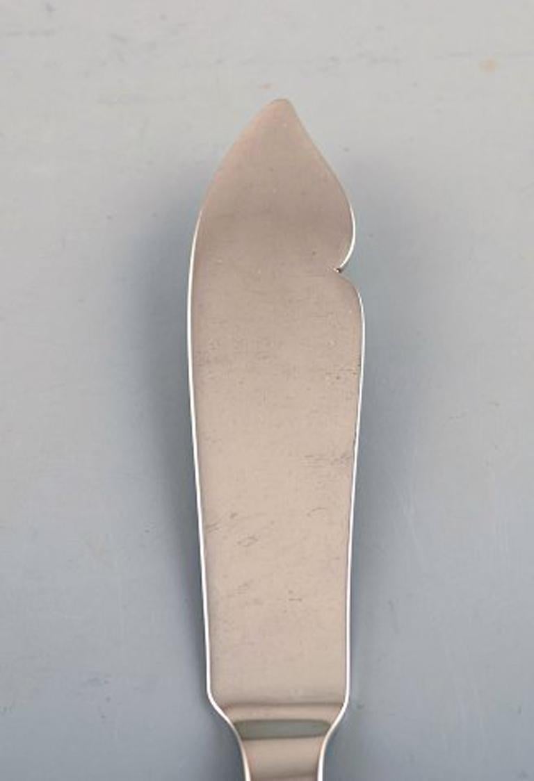 Evald Nielsen Number 32 Fish Cutlery in Silver, Complete Service for 12 Pieces In Excellent Condition For Sale In Copenhagen, DK