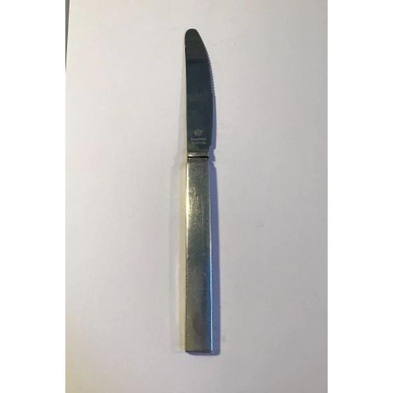 Evald Nielsen Silver No 33 Dinner Knife In Good Condition For Sale In Copenhagen, DK