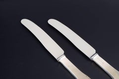 Evald Nielsen, two dinner knives in silver and stainless steel. 1930s