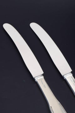 Evald Nielsen. Two dinner knives in sterling silver and stainless steel. 1930s