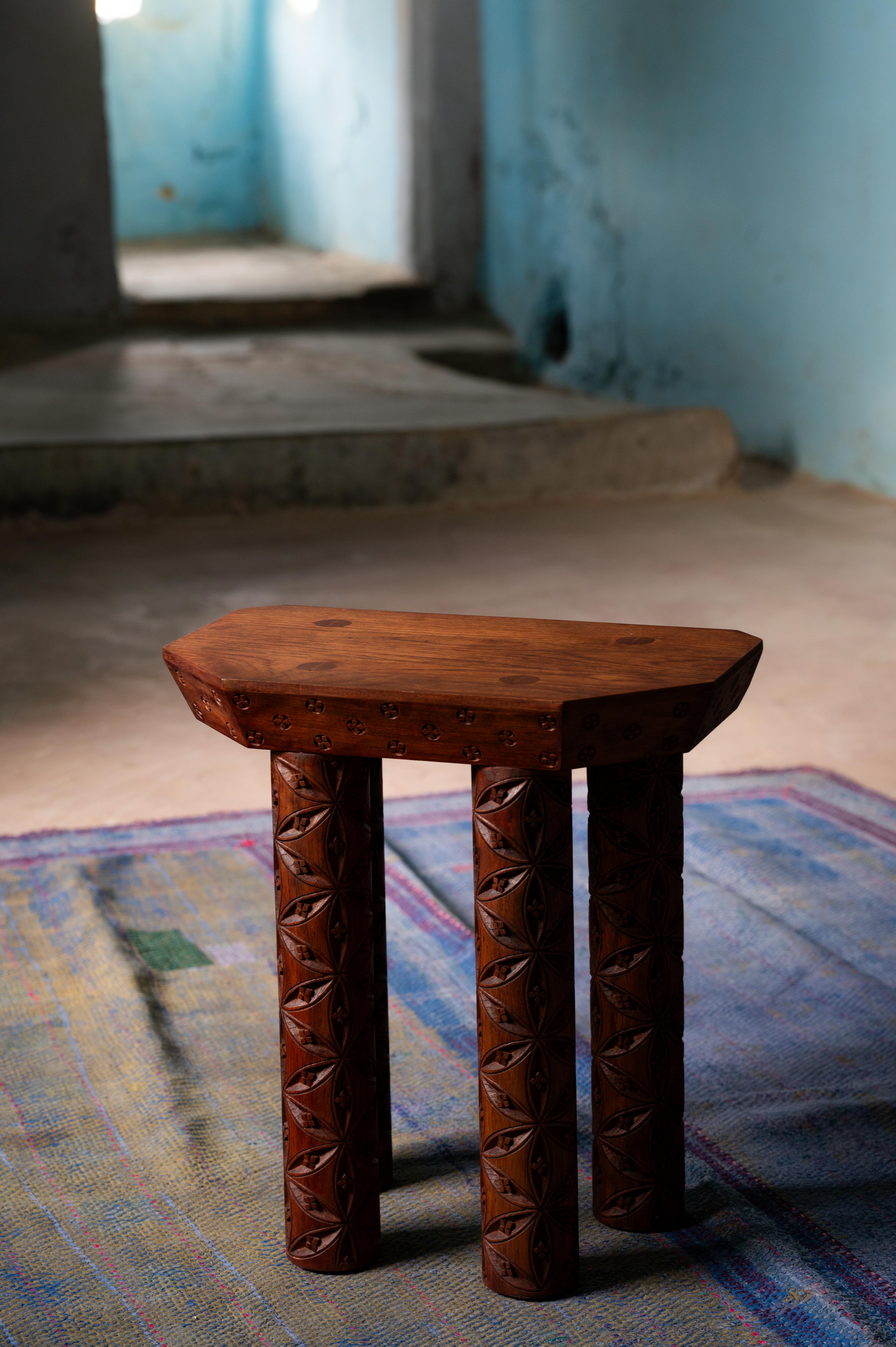 Evam Stool In New Condition For Sale In Udaipur, IN
