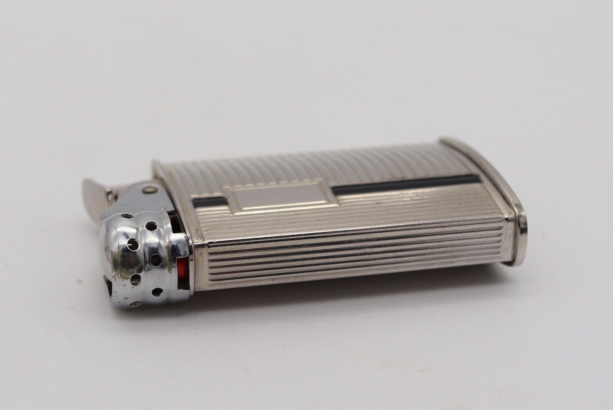 American -EVANS 1940 Spitfire Pocket Lighter With Windshield Chromed Steel And Black Lacq For Sale