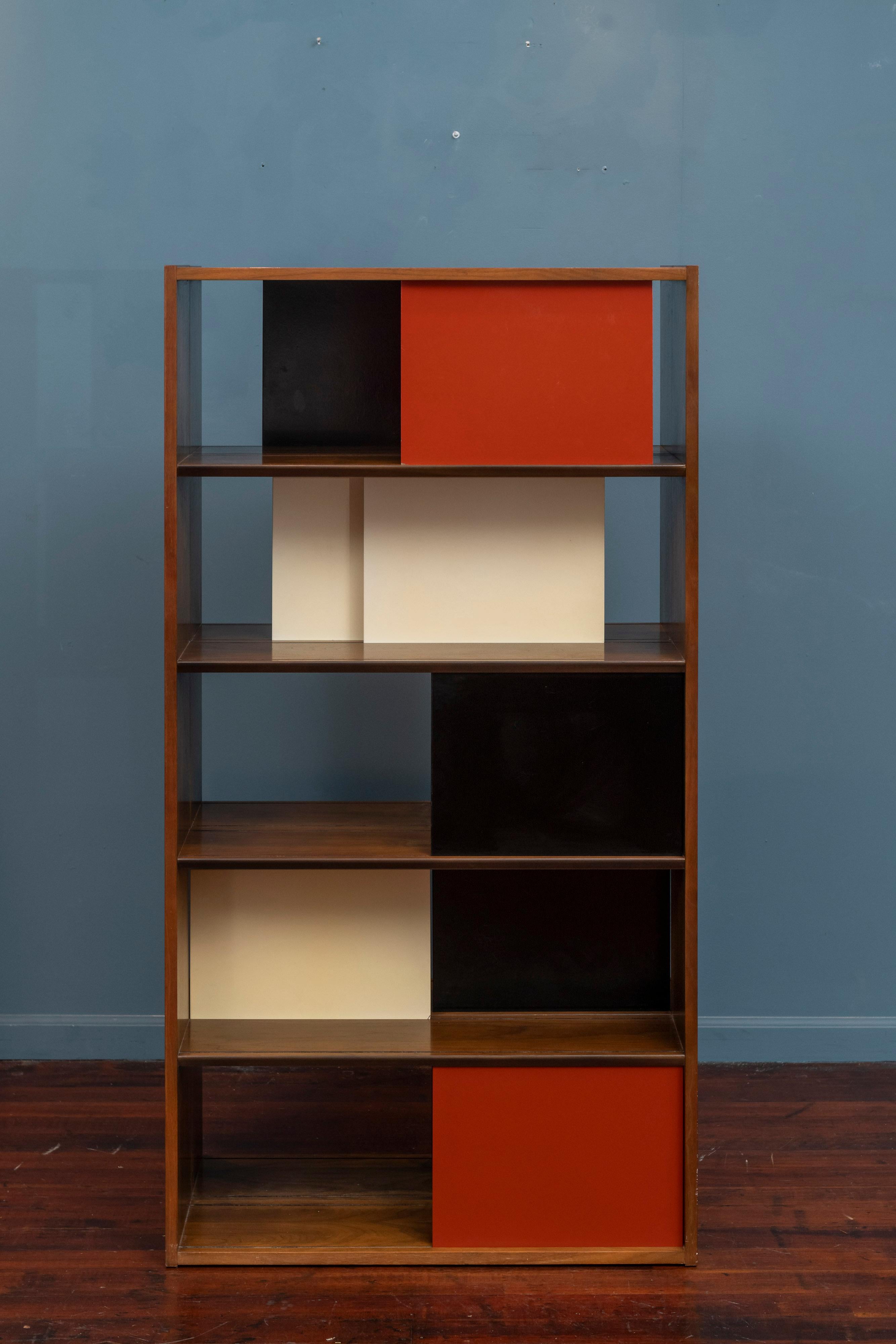Mid-20th Century Evans Clark Glenn of California Folding Bookcase/ Display Shelf/ Room Divider For Sale