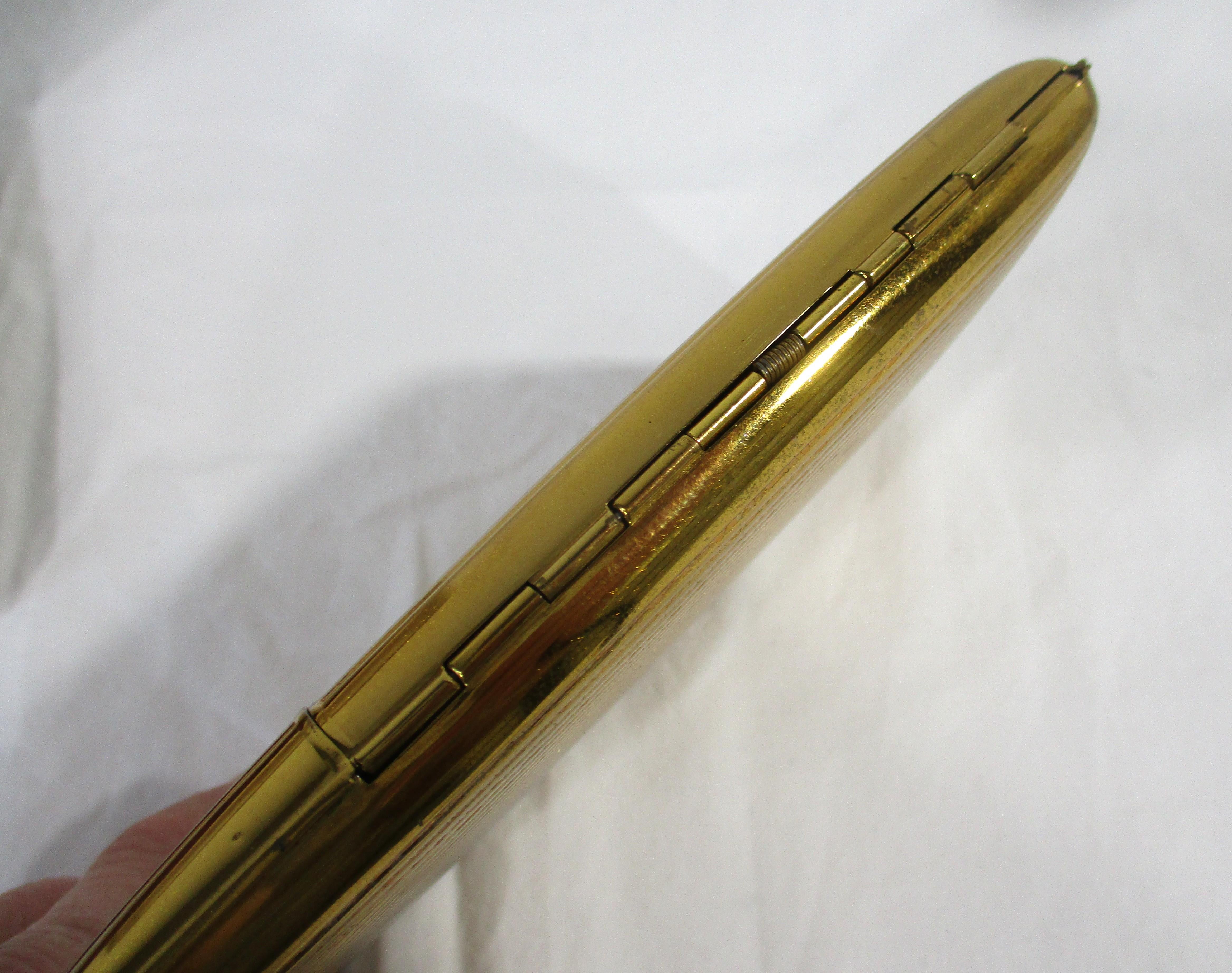 Evans Gold Toned Cigarette Case and Lighter in the style of Dunhill For Sale 2
